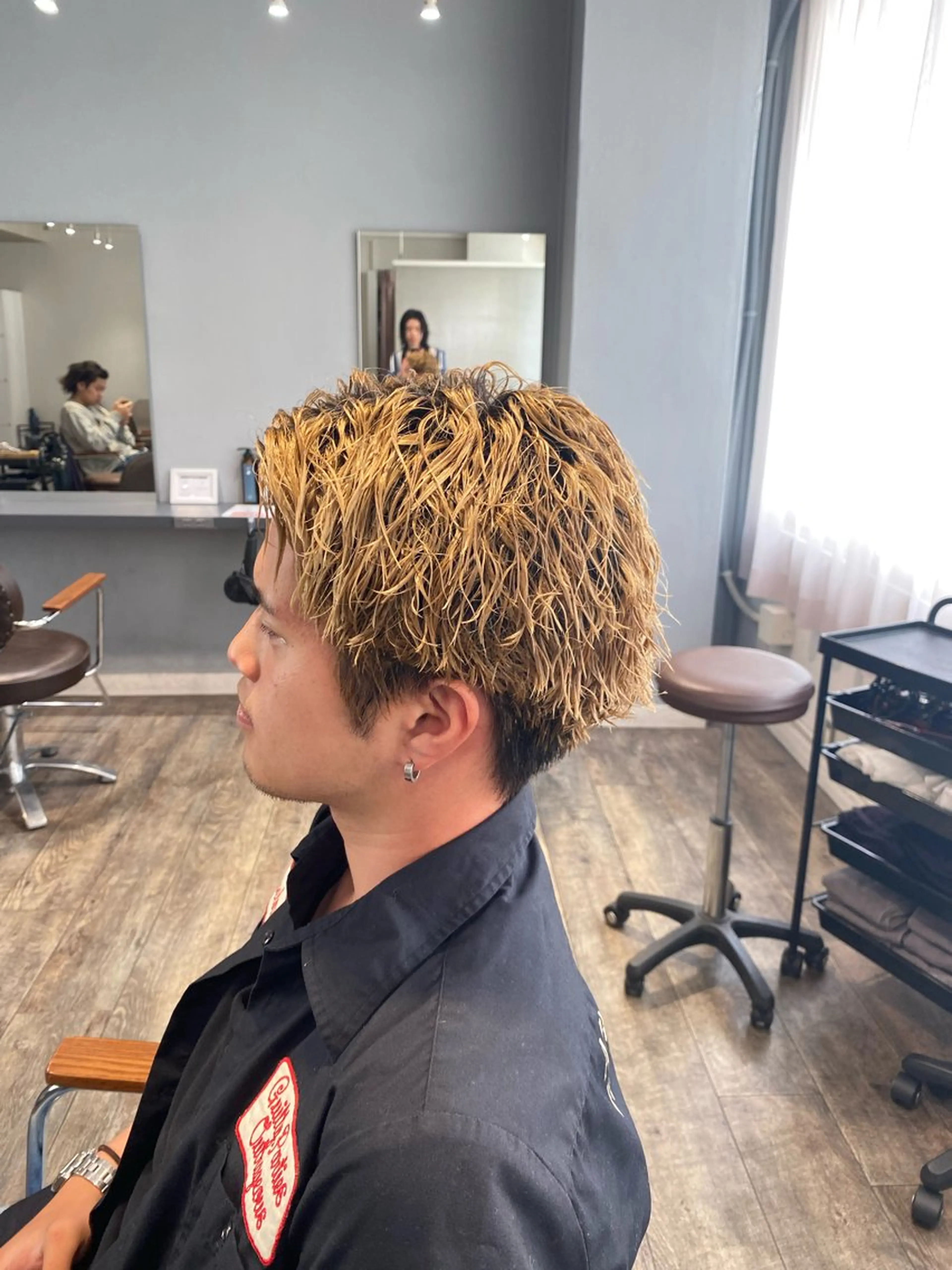 ショート パーマ メンズ カット パーマ 江﨑 翔のヘアスタイル