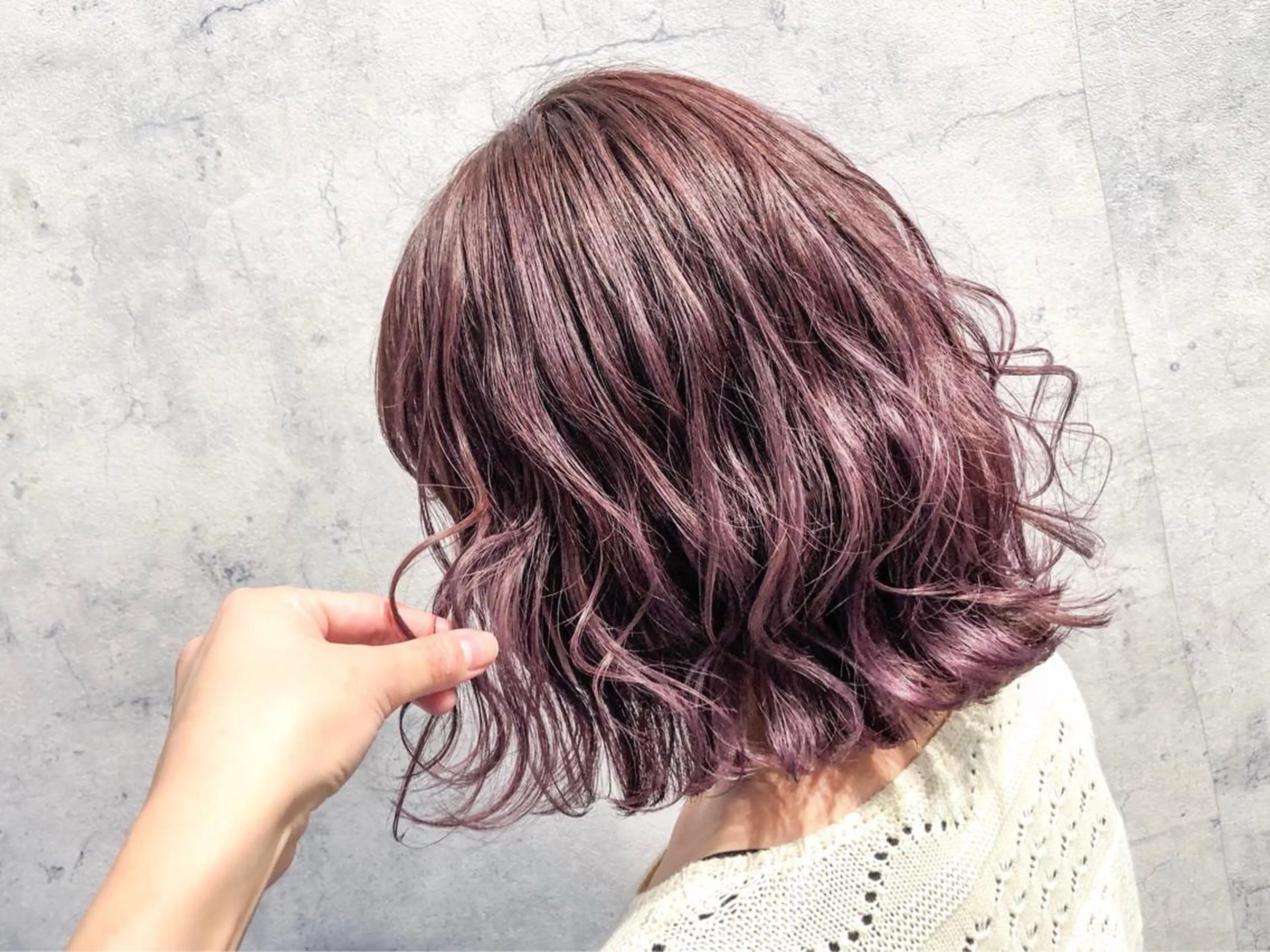 ミディアム カラー salowin郡山所属・佐藤 結花のヘアスタイル