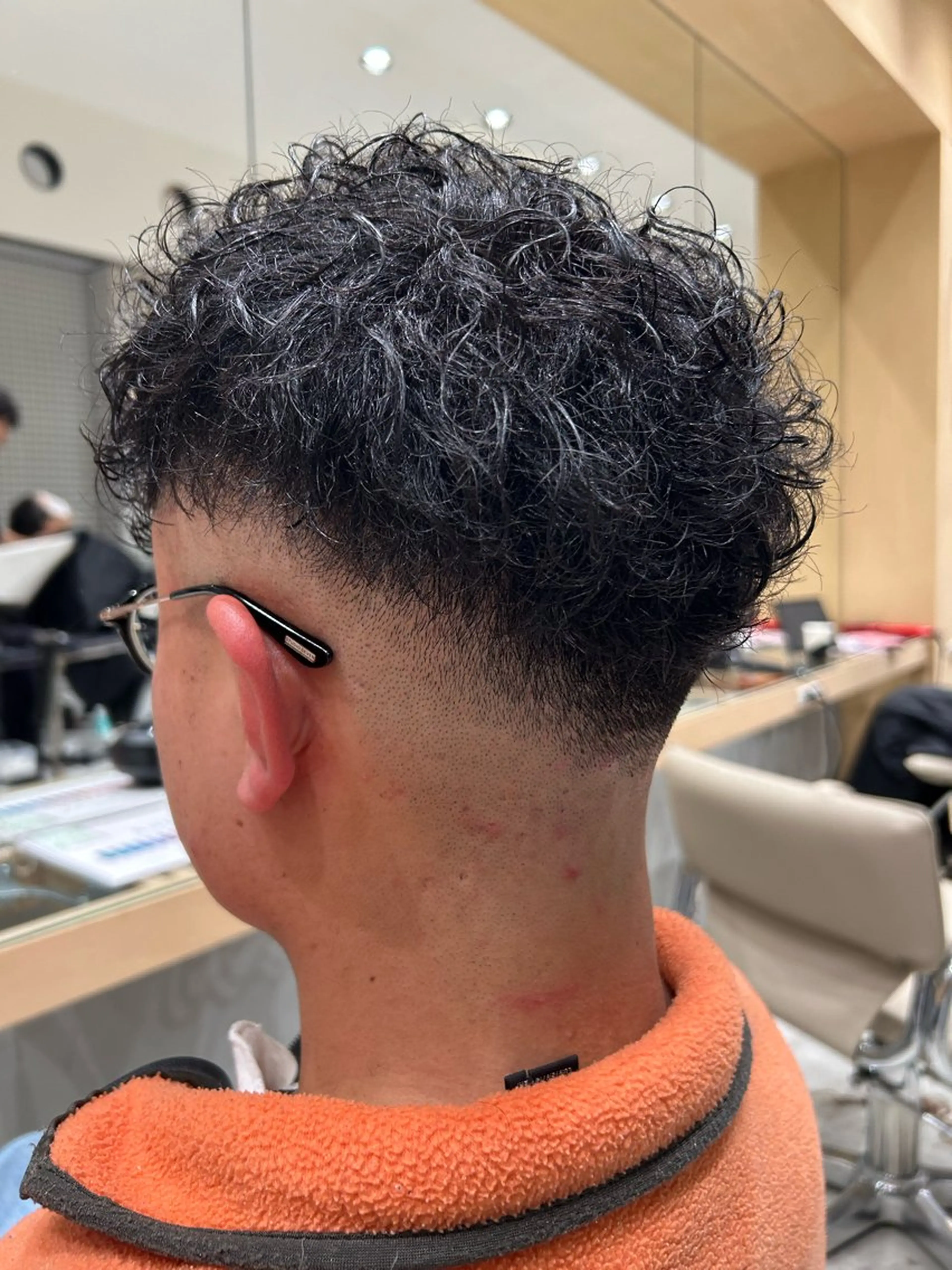 メンズ フェードカット メンズパーマ スキンフェード 🐲ツイスパ🐲 フェード/龍のヘアスタイル