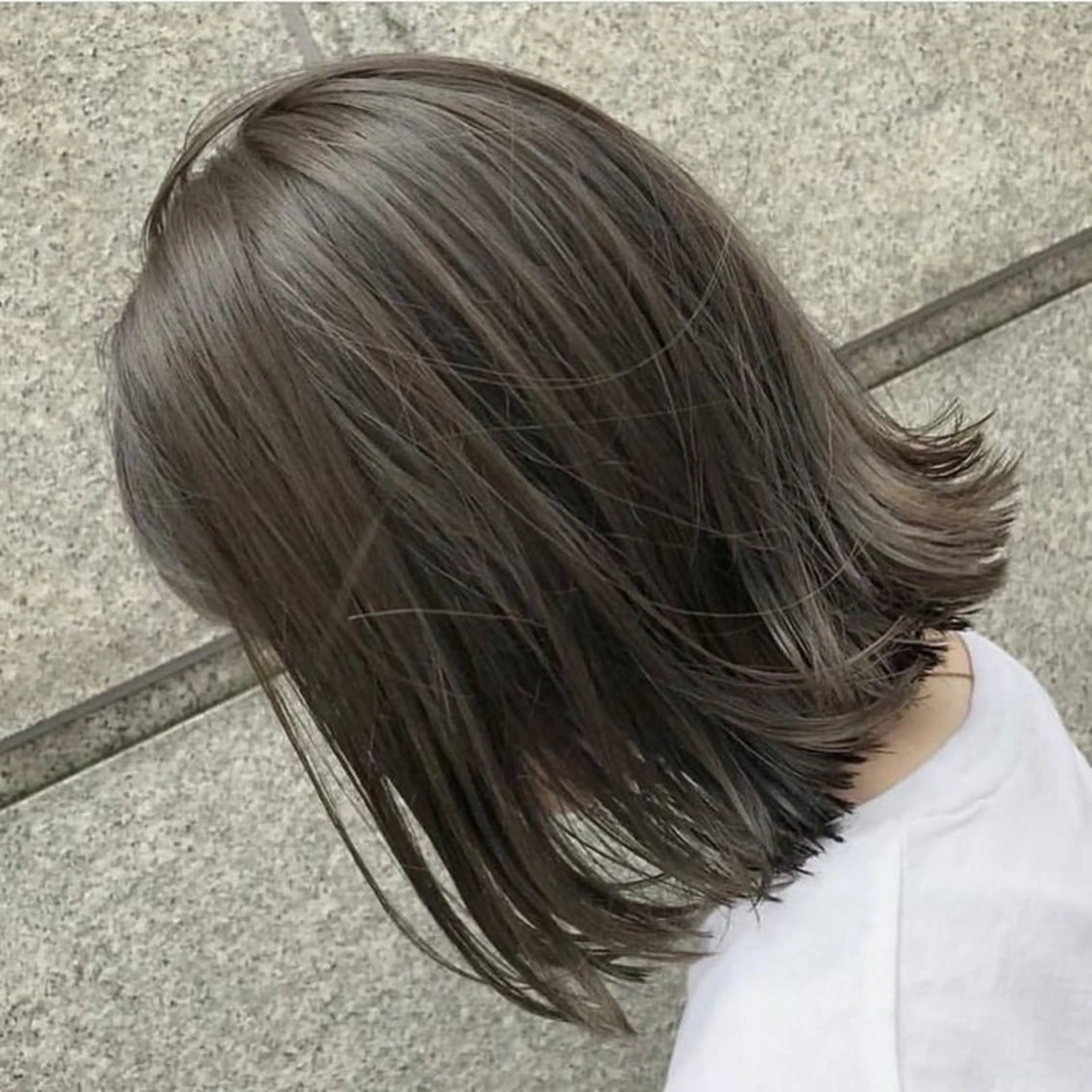 ブリーチなしオリーブカラー🫒の写真