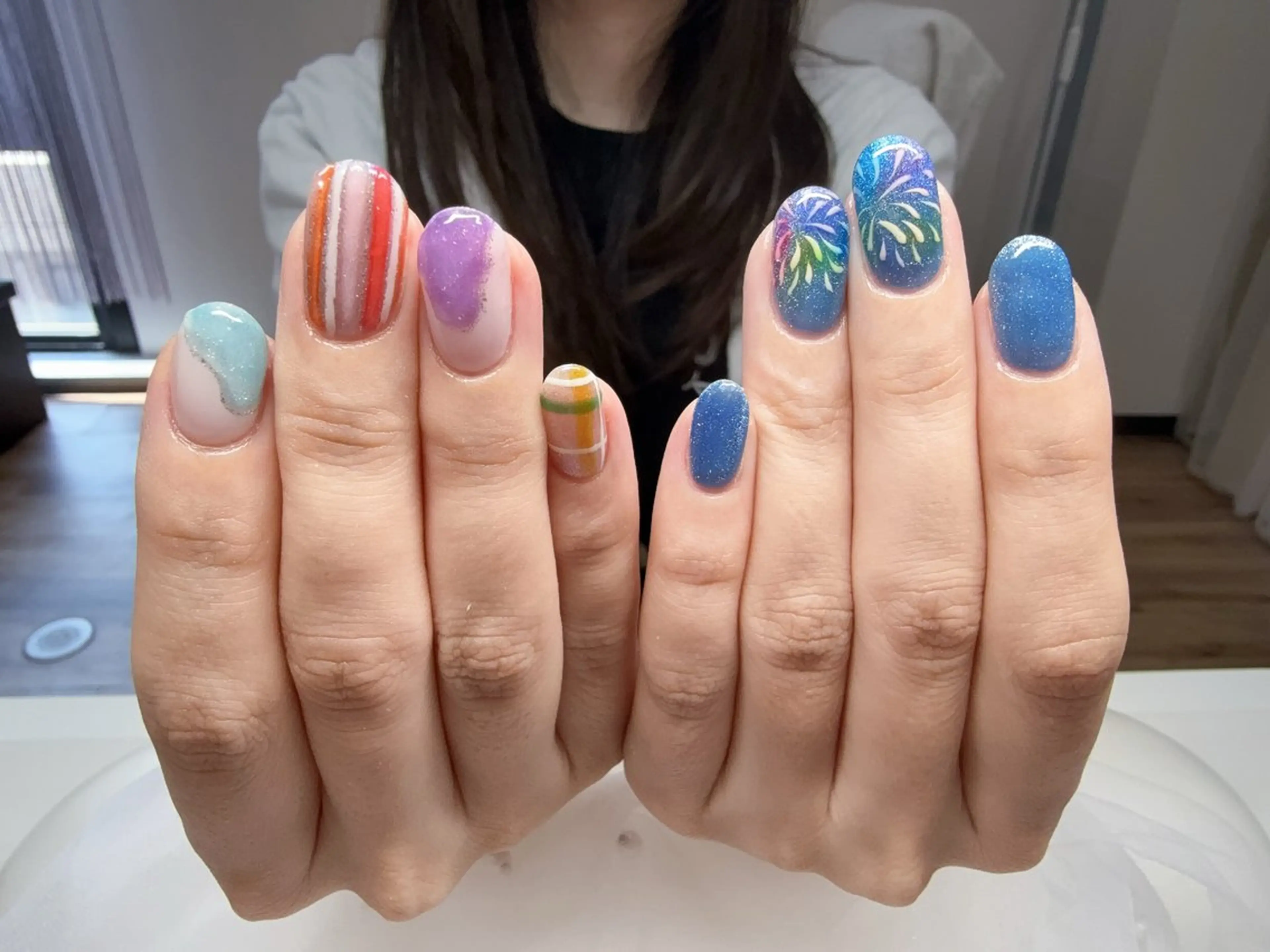 ネイル ハンドネイル Fairyフェアリーネイルサロン所属・シズ セキのネイルデザイン