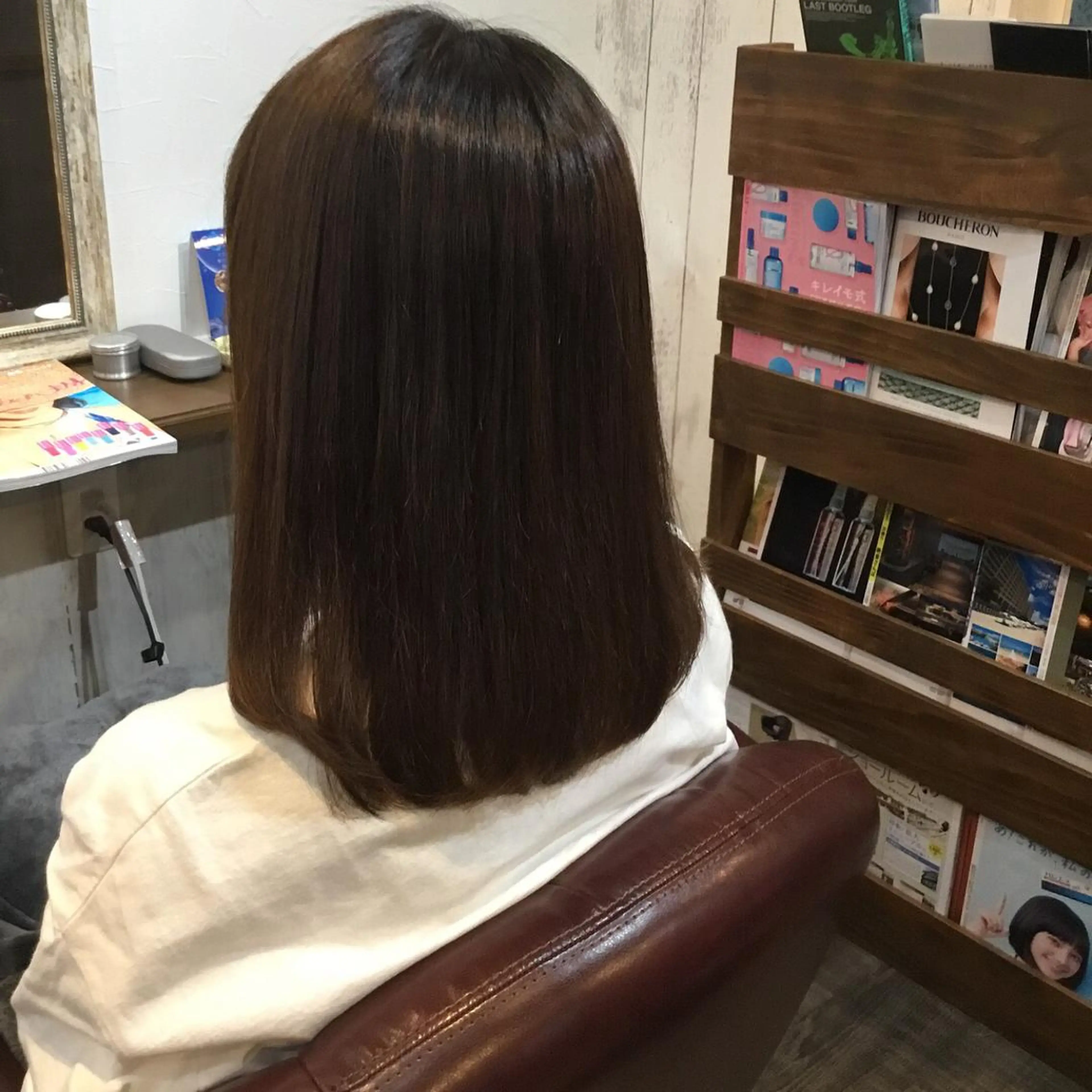 ミディアム embrace エンブレイスのヘアスタイル