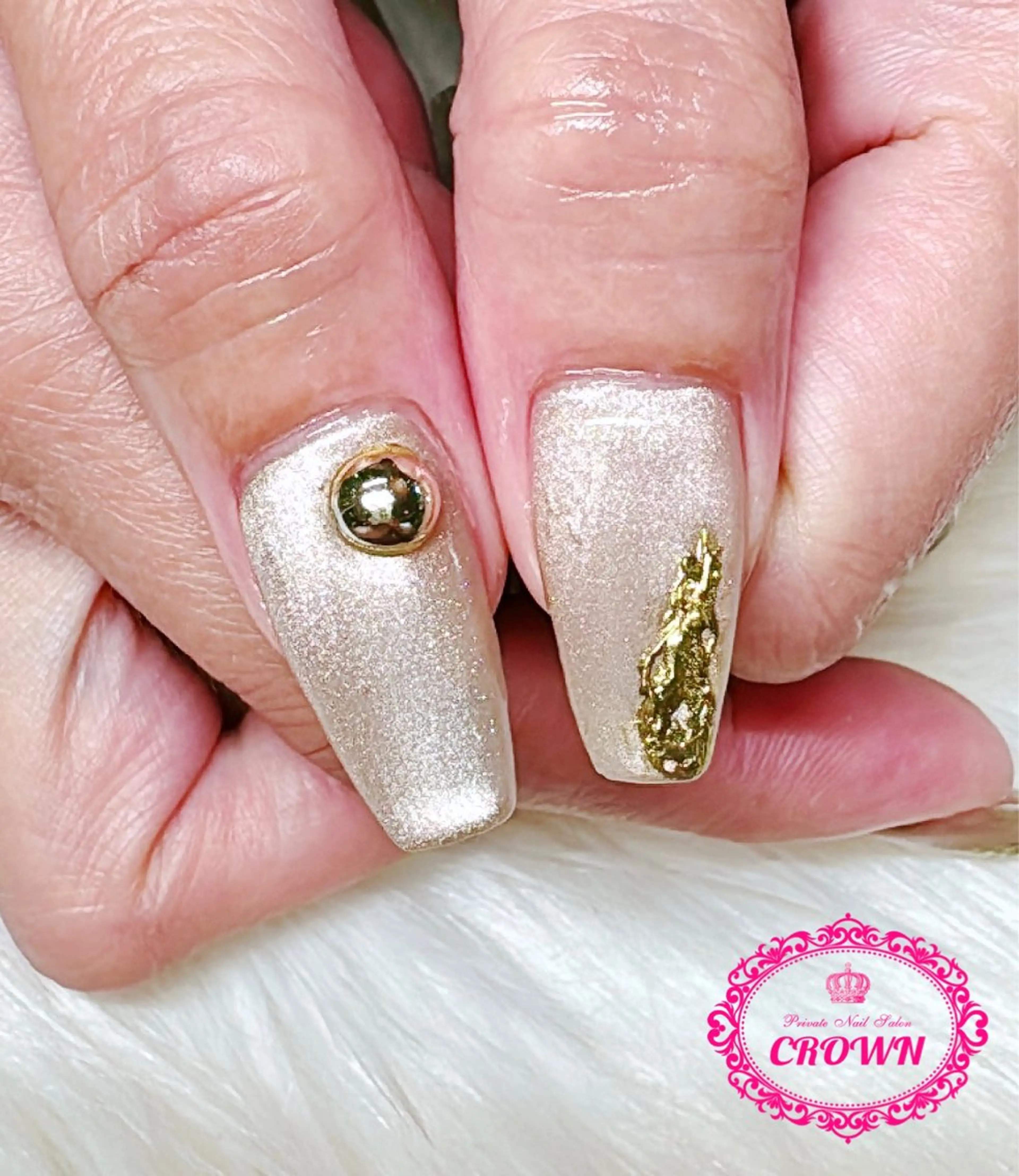 ネイル CROWN プライベートサロンのネイルデザイン