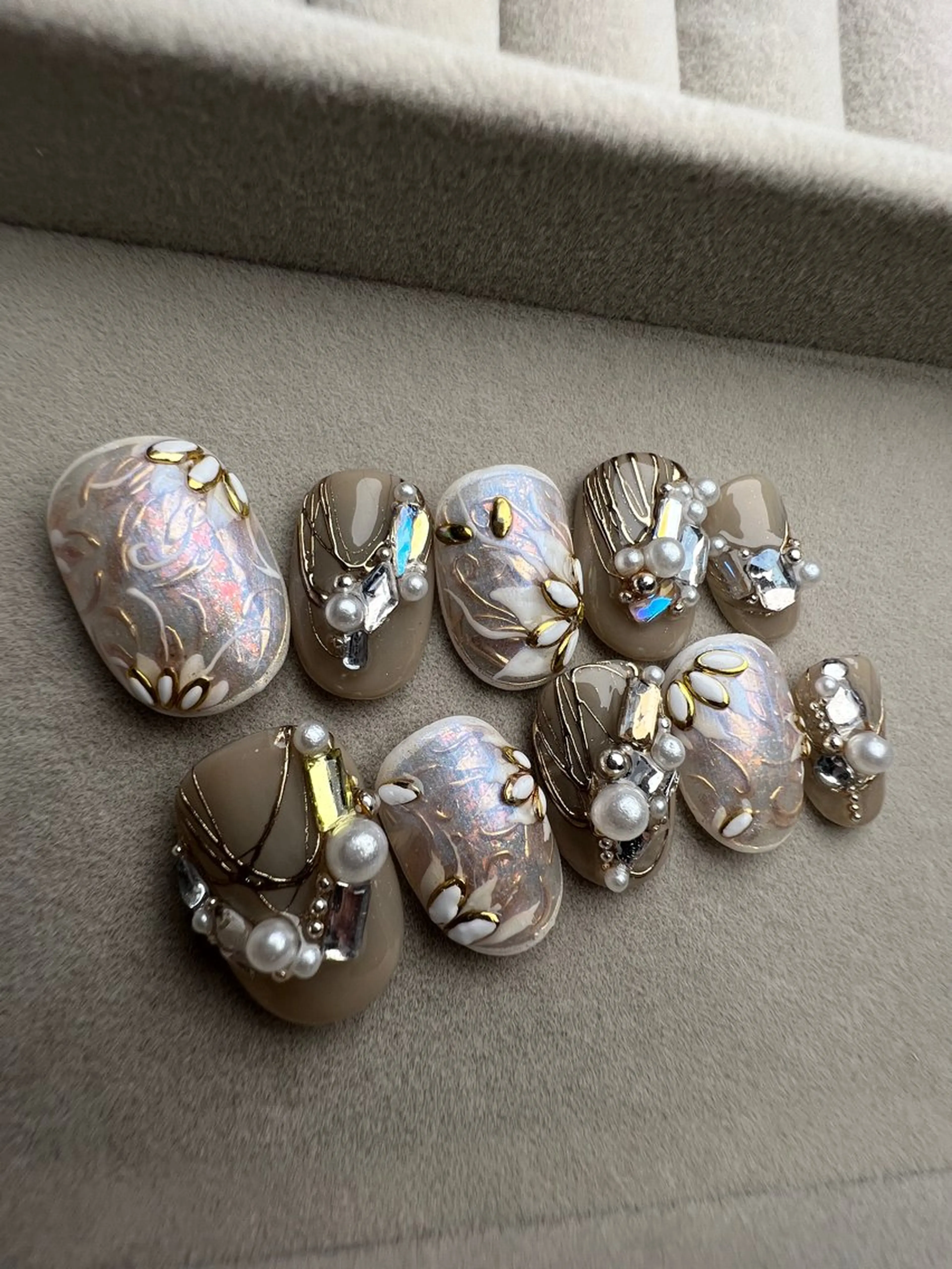 ネイル T&B ネイル渋谷店のネイルデザイン