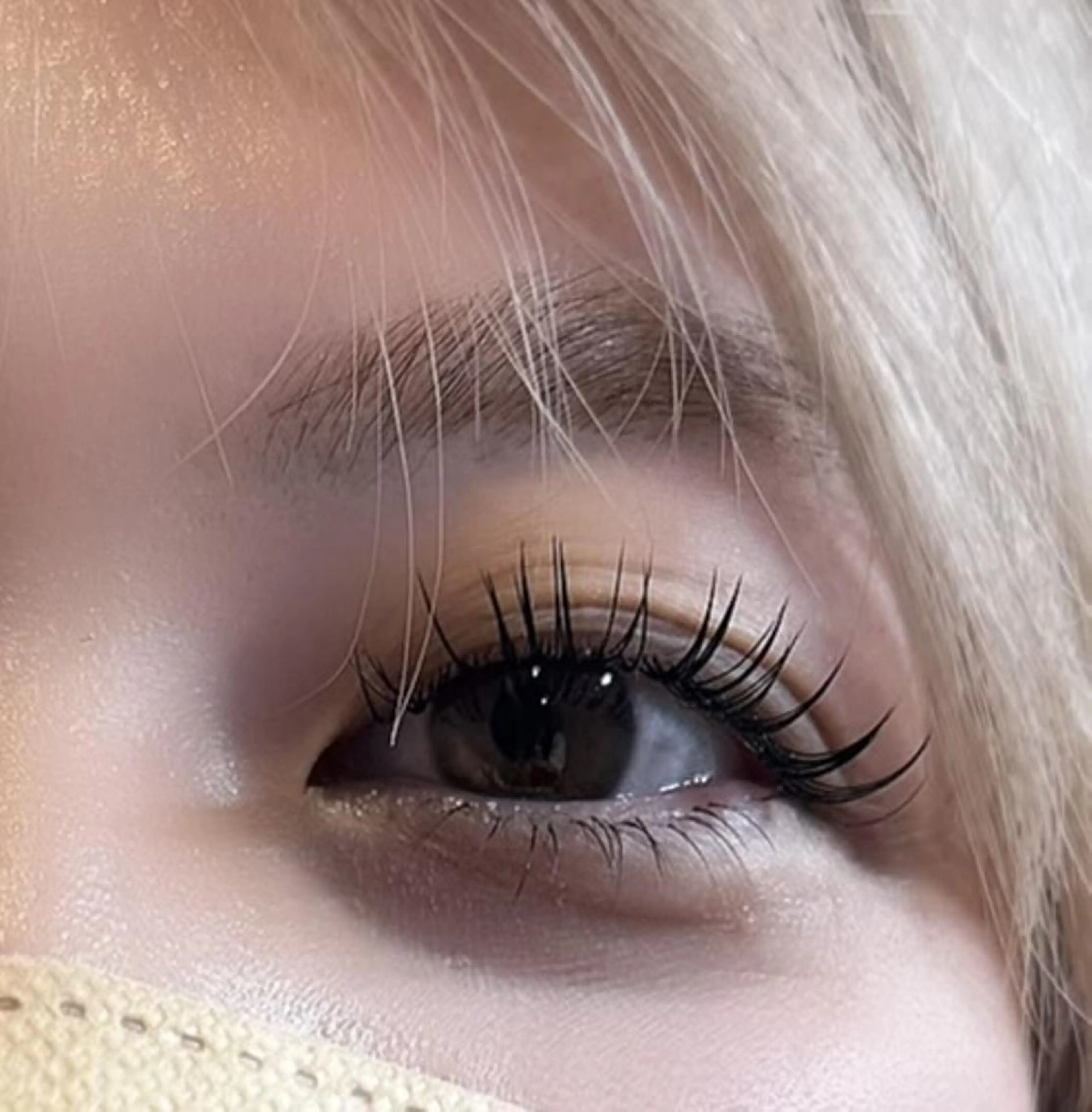 マツエク・マツパ ワックス脱毛 眉カット その他(アイブロウ) やまだ みのりの眉毛・アイブロウイメージ