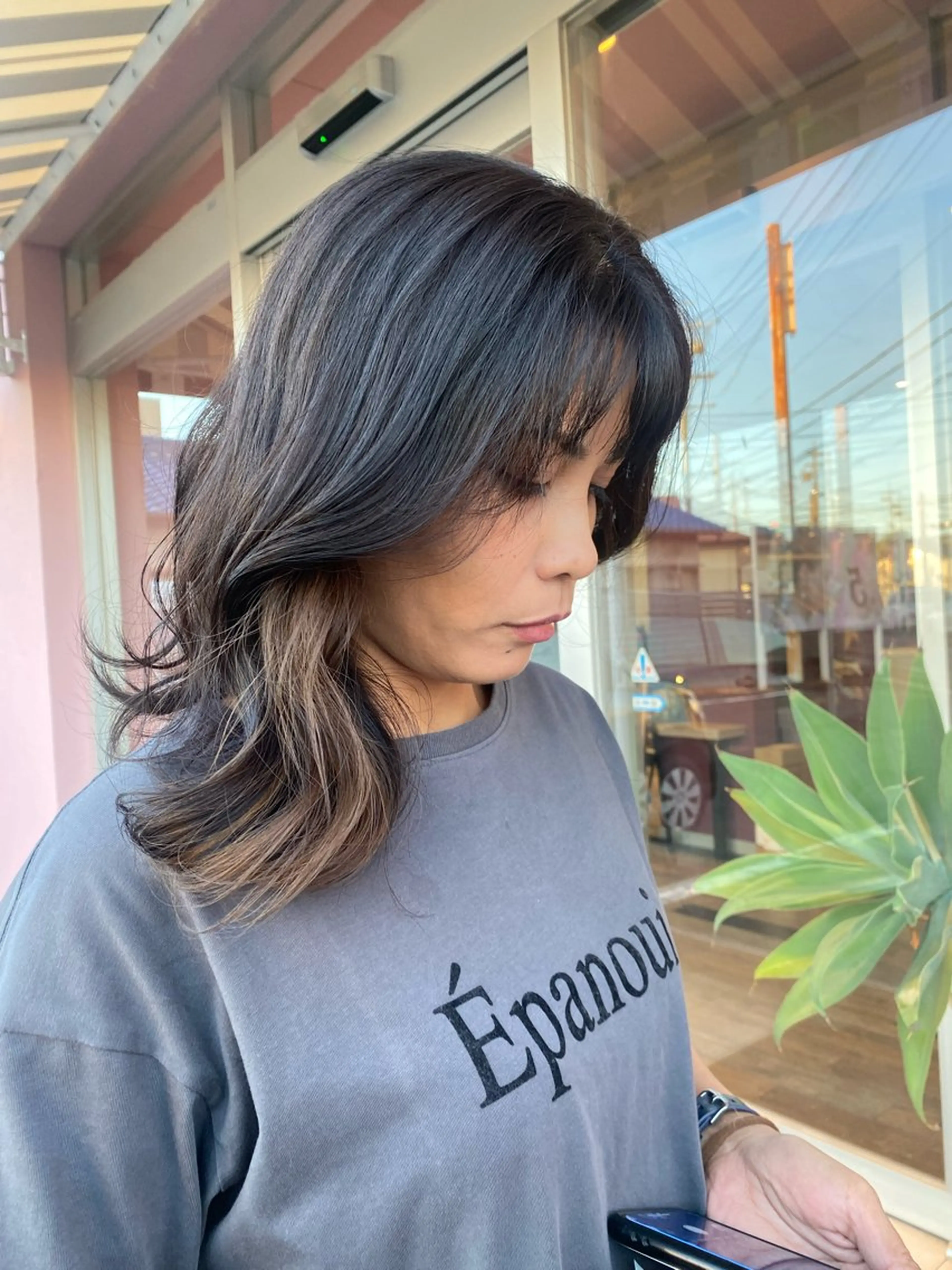 セミロング カラー ベージュカラー ブリーチ ケアブリーチ インナーカラー 髪質改善 成人式カラー/ダブル カラー🧸こころのヘアスタイル