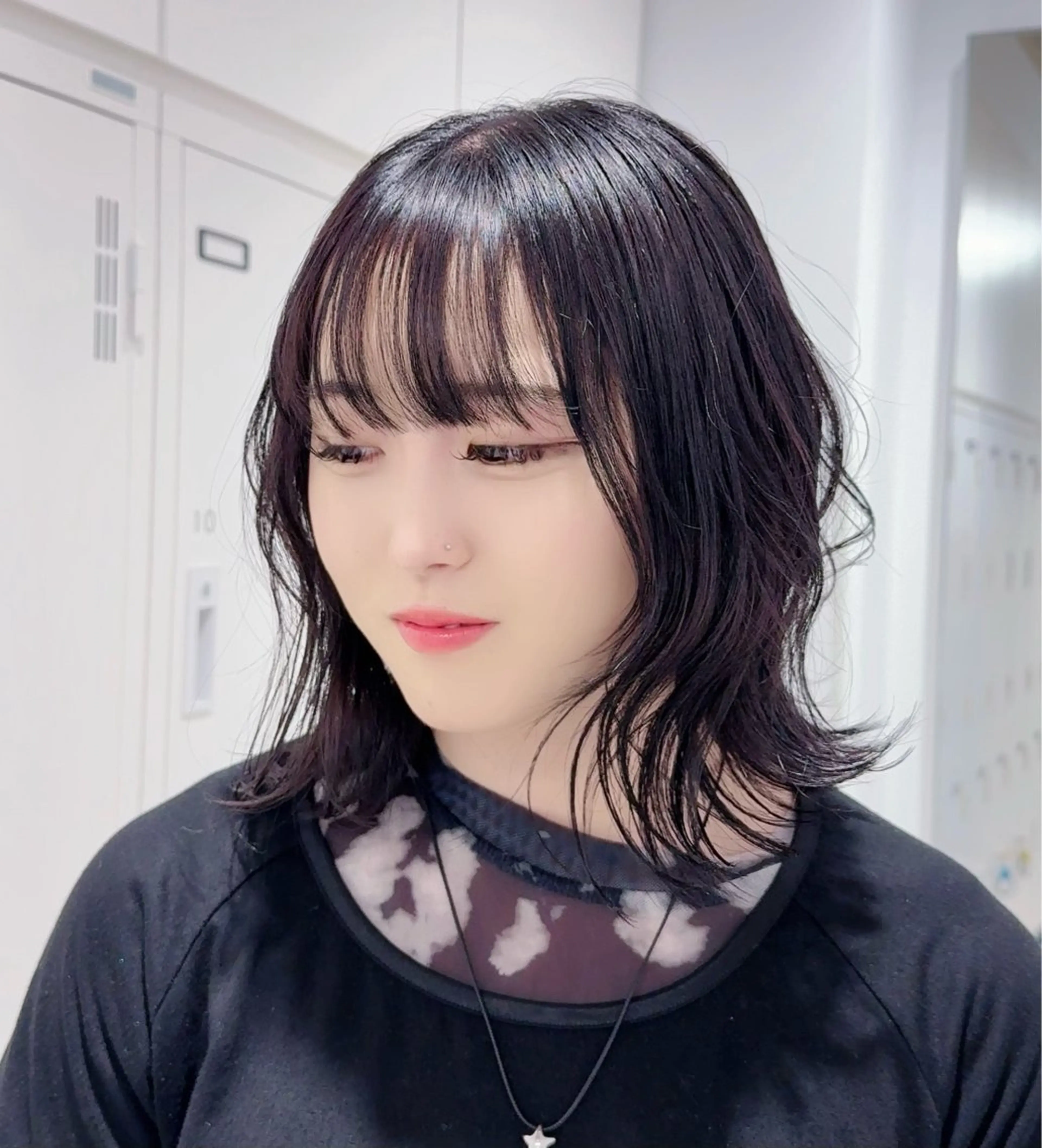 ミディアム カラー 黒髪 ラベンダーカラー ヘアカラー トリートメント 🎀藤沢 ﾊｲﾄｰﾝ ららのヘアスタイル