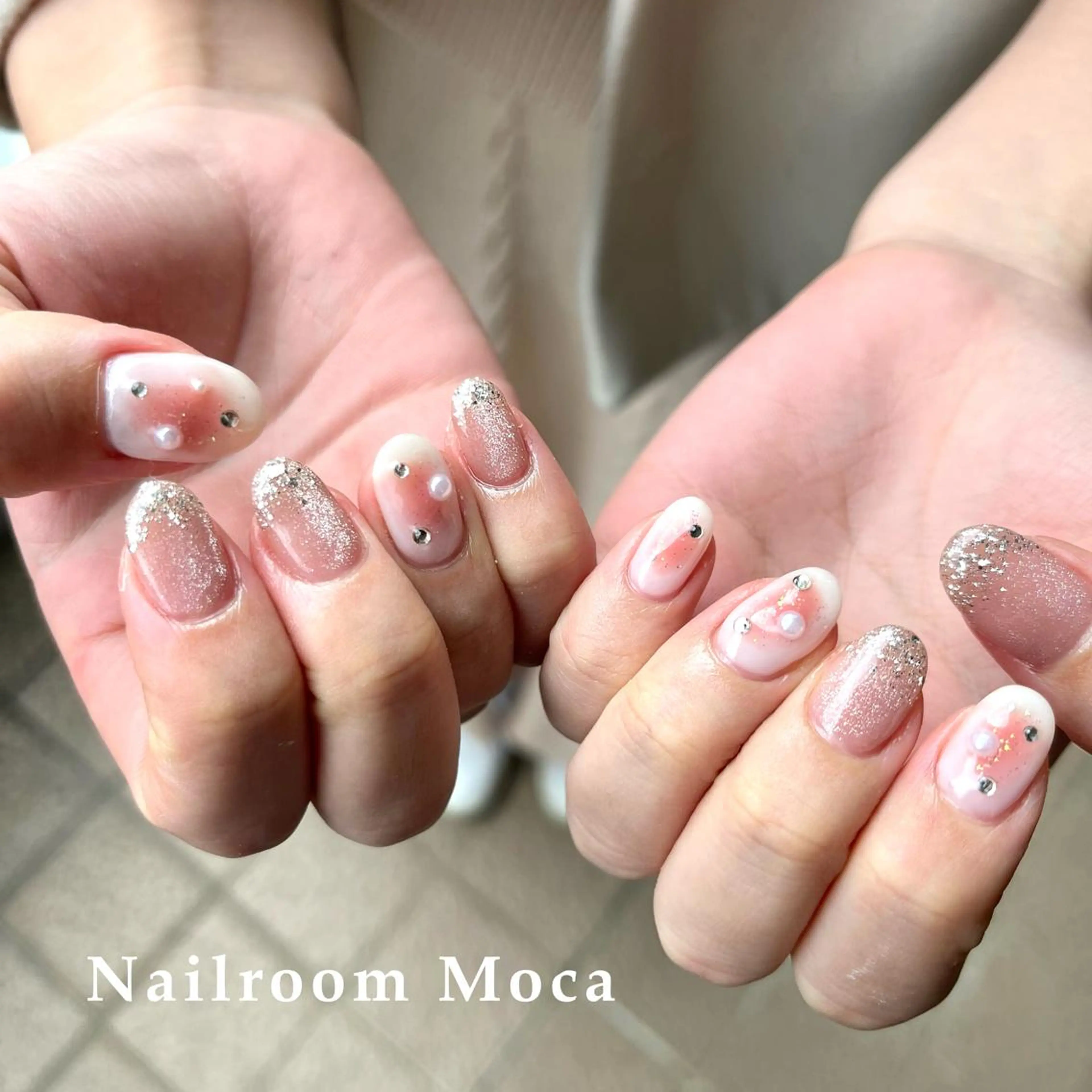 ネイル 韓国ネイル マグネットネイル Nailroom Mocaのネイルデザイン