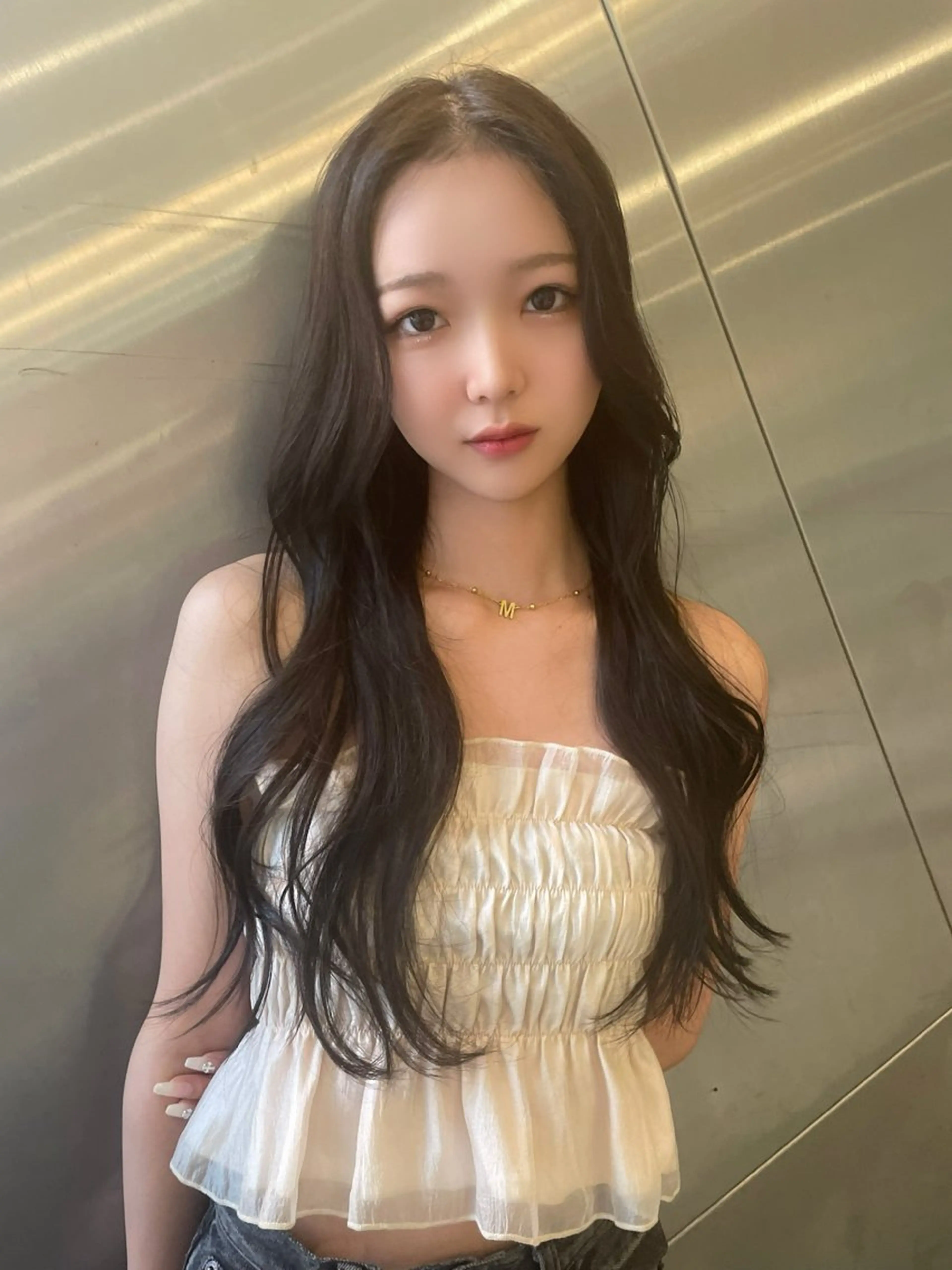 ロング カラー レイヤーカット AIRI layer cut hairのヘアスタイル