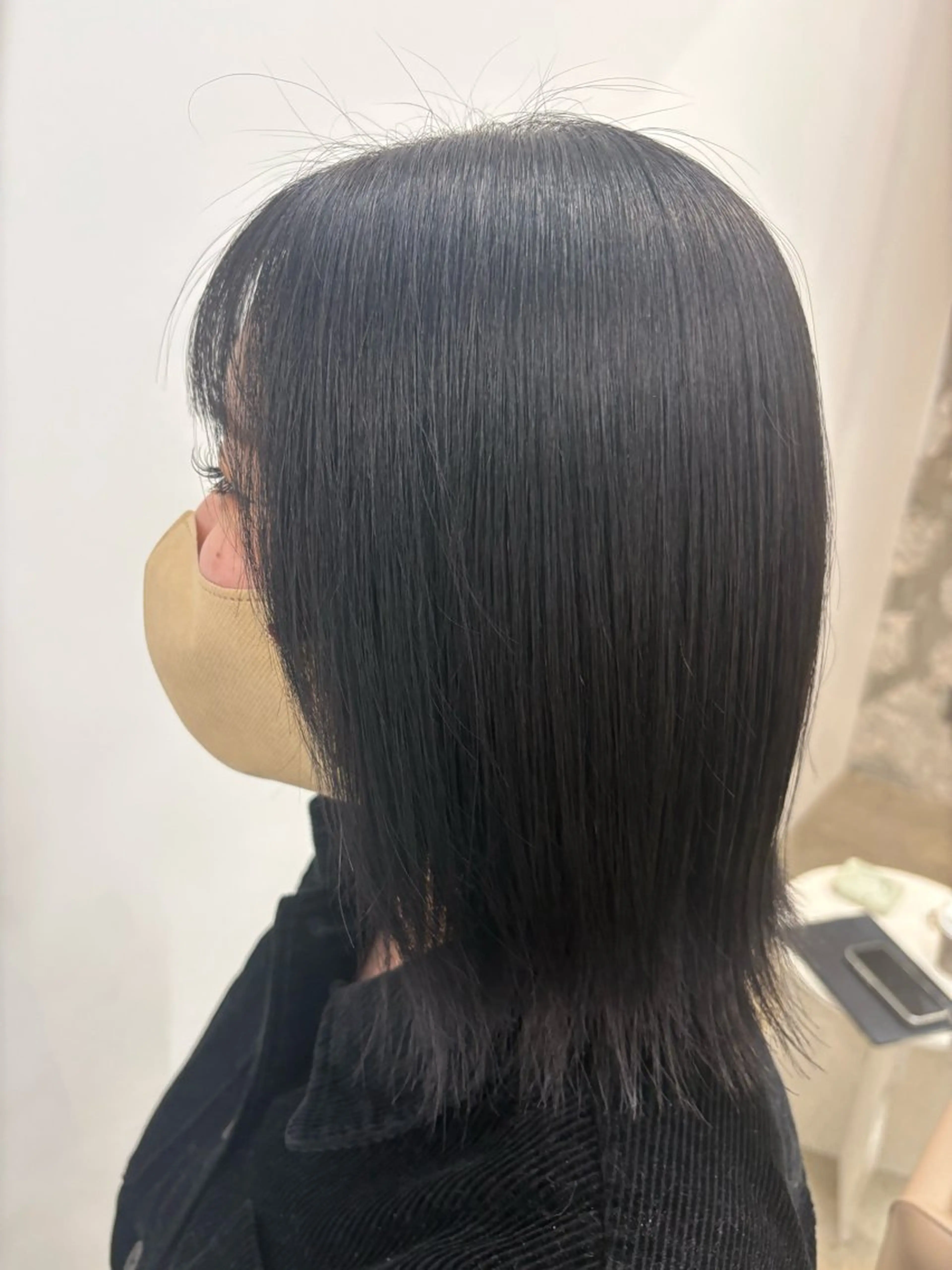 カラー ナナ/ SYS by fitのヘアスタイル