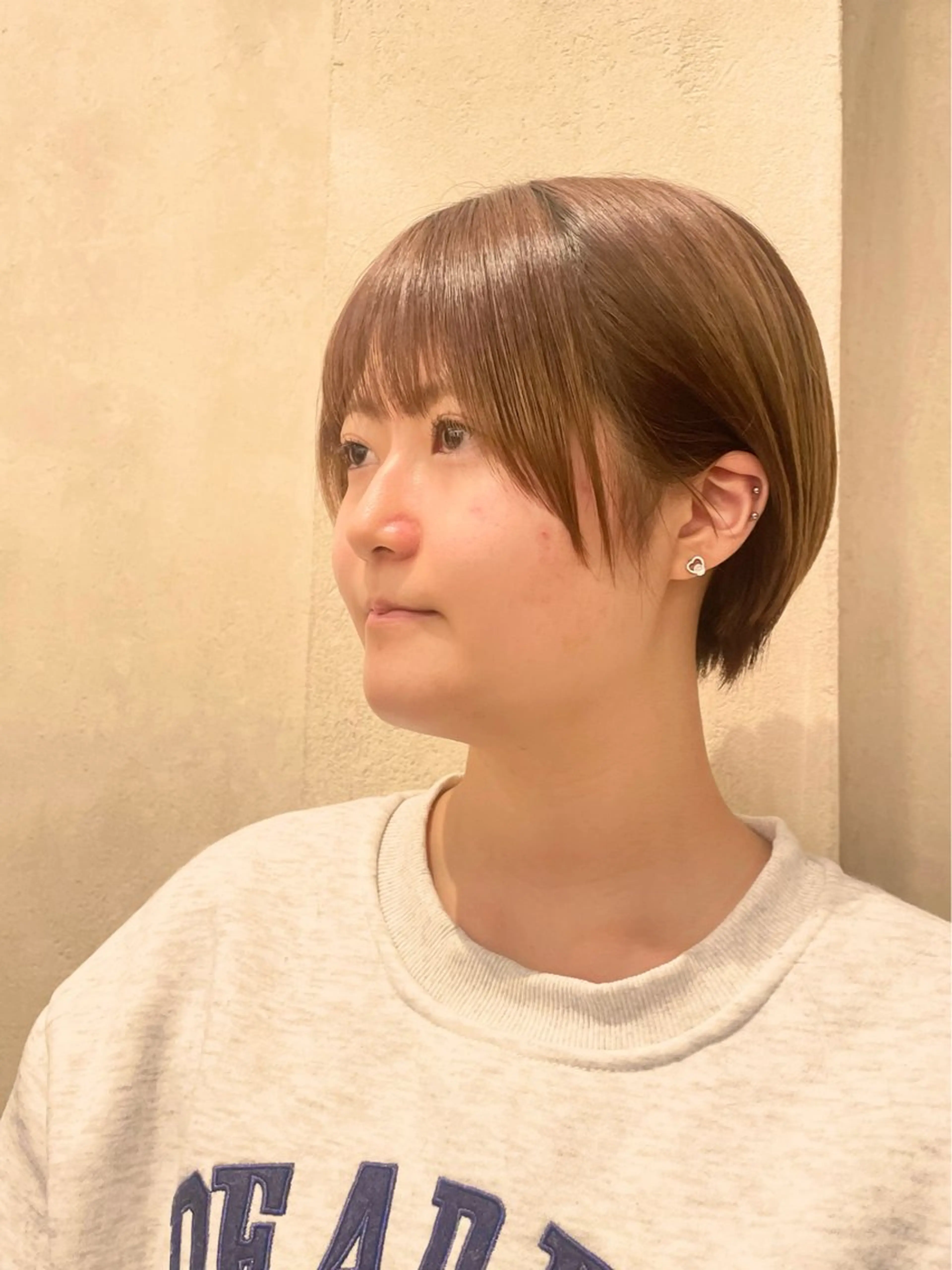 ショート 丸みショート ショートヘア カット ヘアカラー roost 優のヘアスタイル