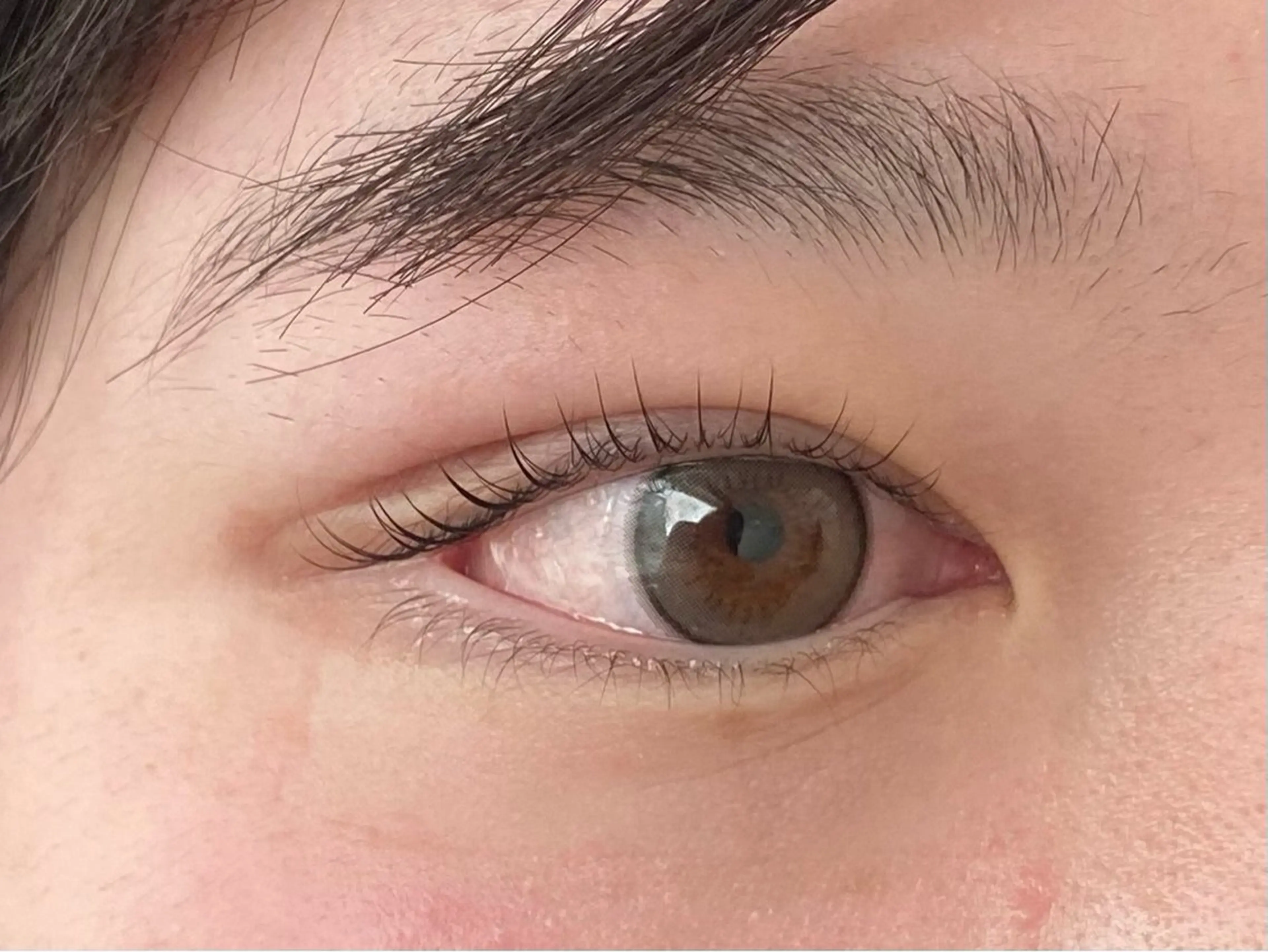 マツエク・マツパ メンズ眉毛サロンSENSE 津田沼所属・SENSE 津田沼 YUIKAの眉毛・アイブロウイメージ