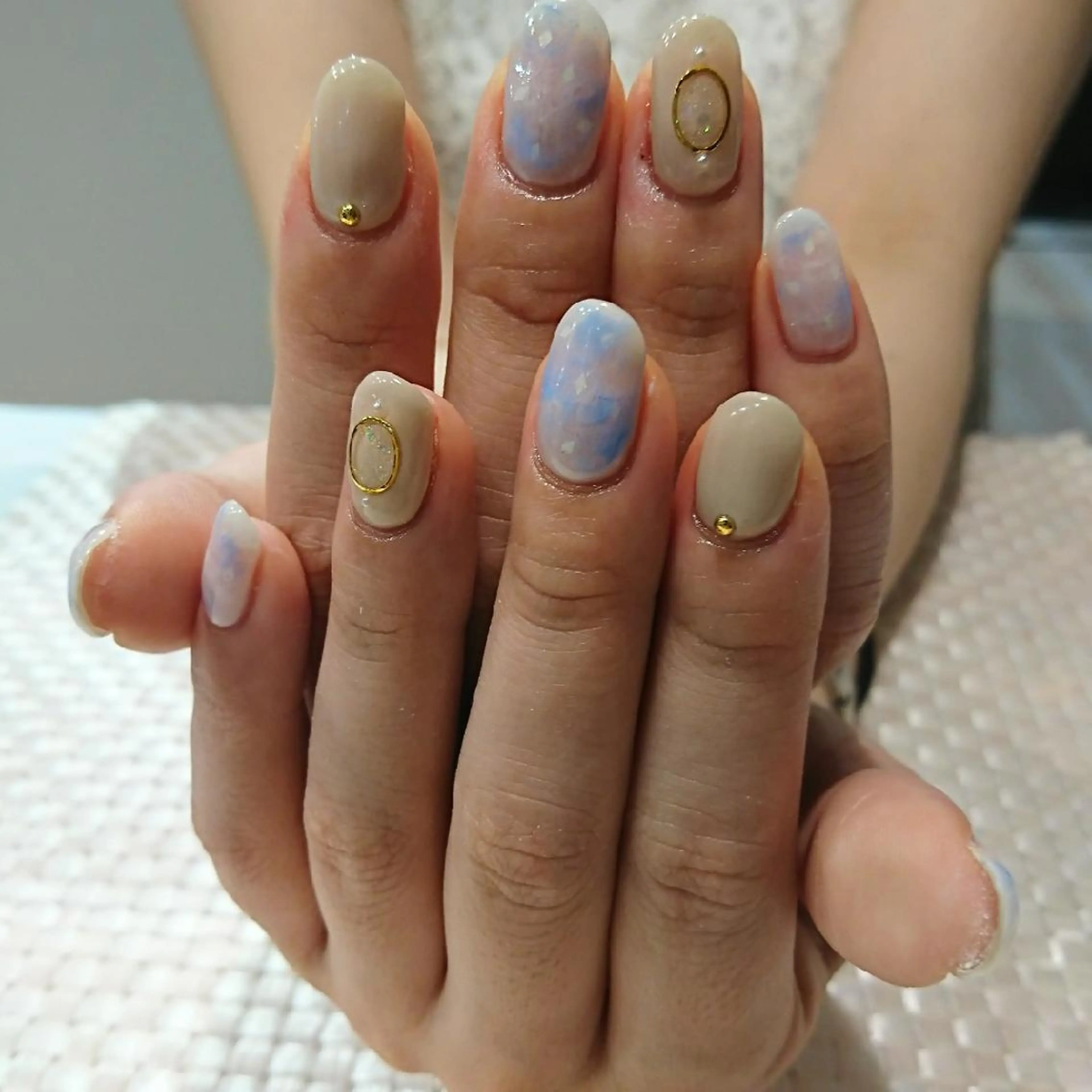 ネイル ニュアンスネイル みー shakushiroのネイルデザイン