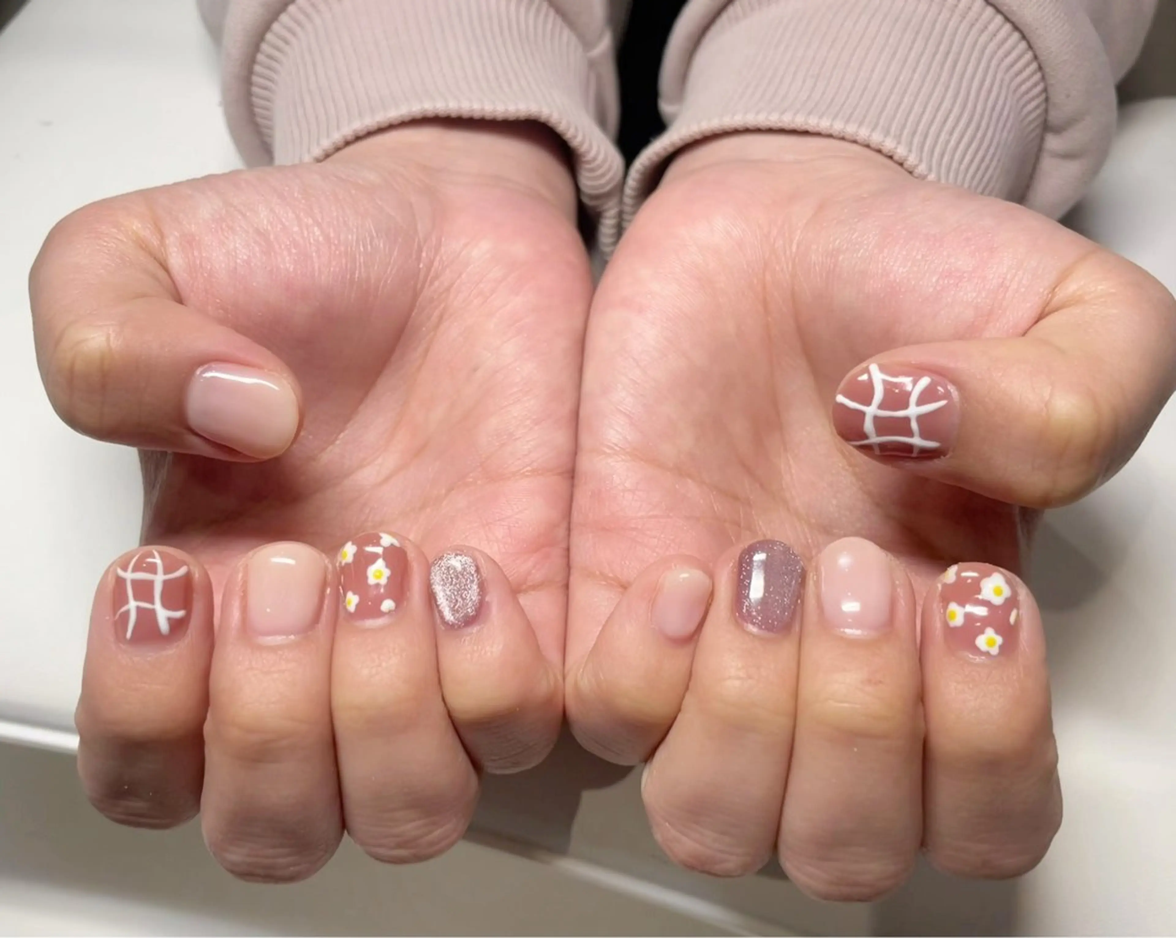 ネイル ハンドネイル SALON de RICHE所属・本間 絢詩のネイルデザイン