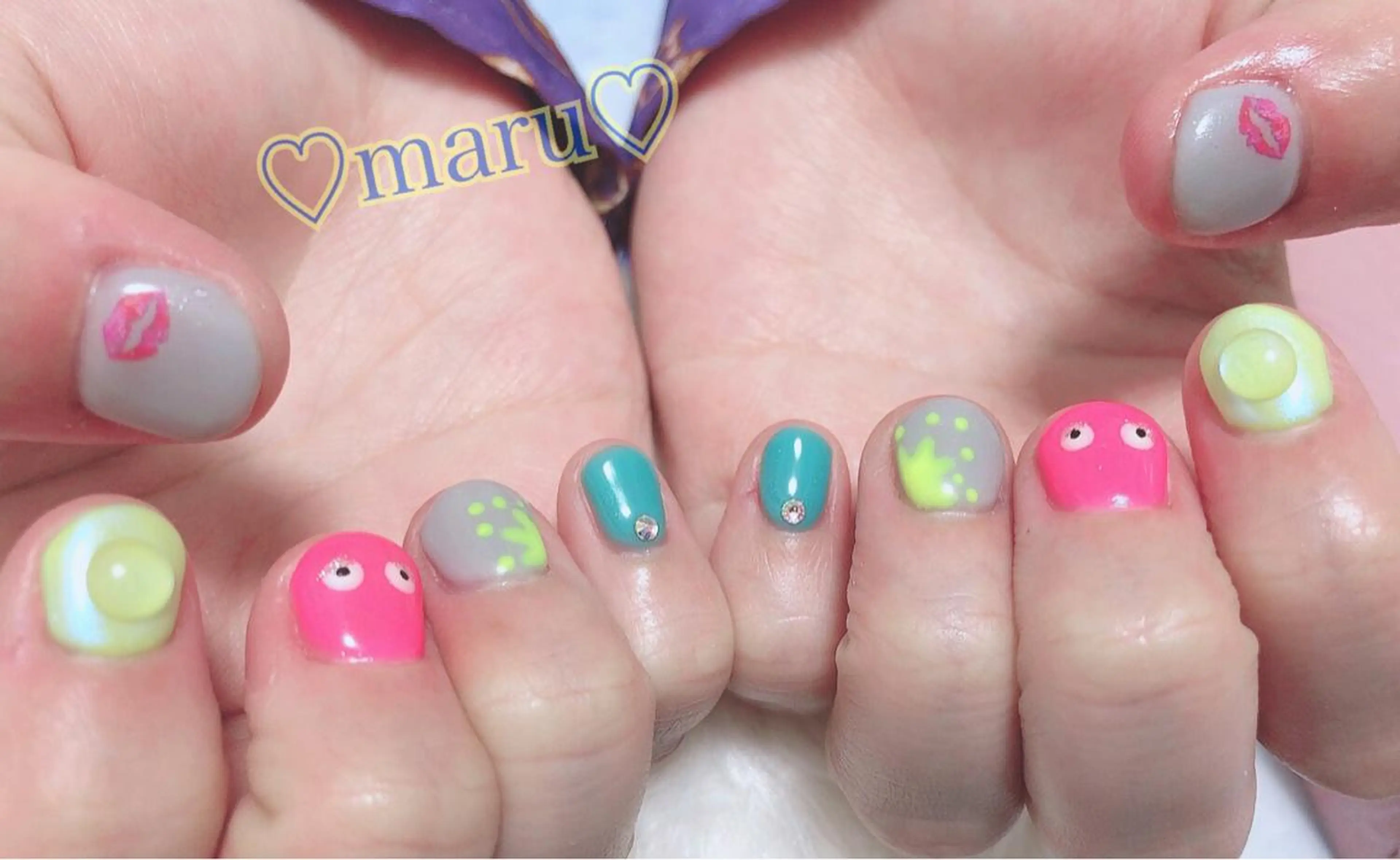 ネイル ハンドネイル フットネイル まるみ ♡のネイルデザイン