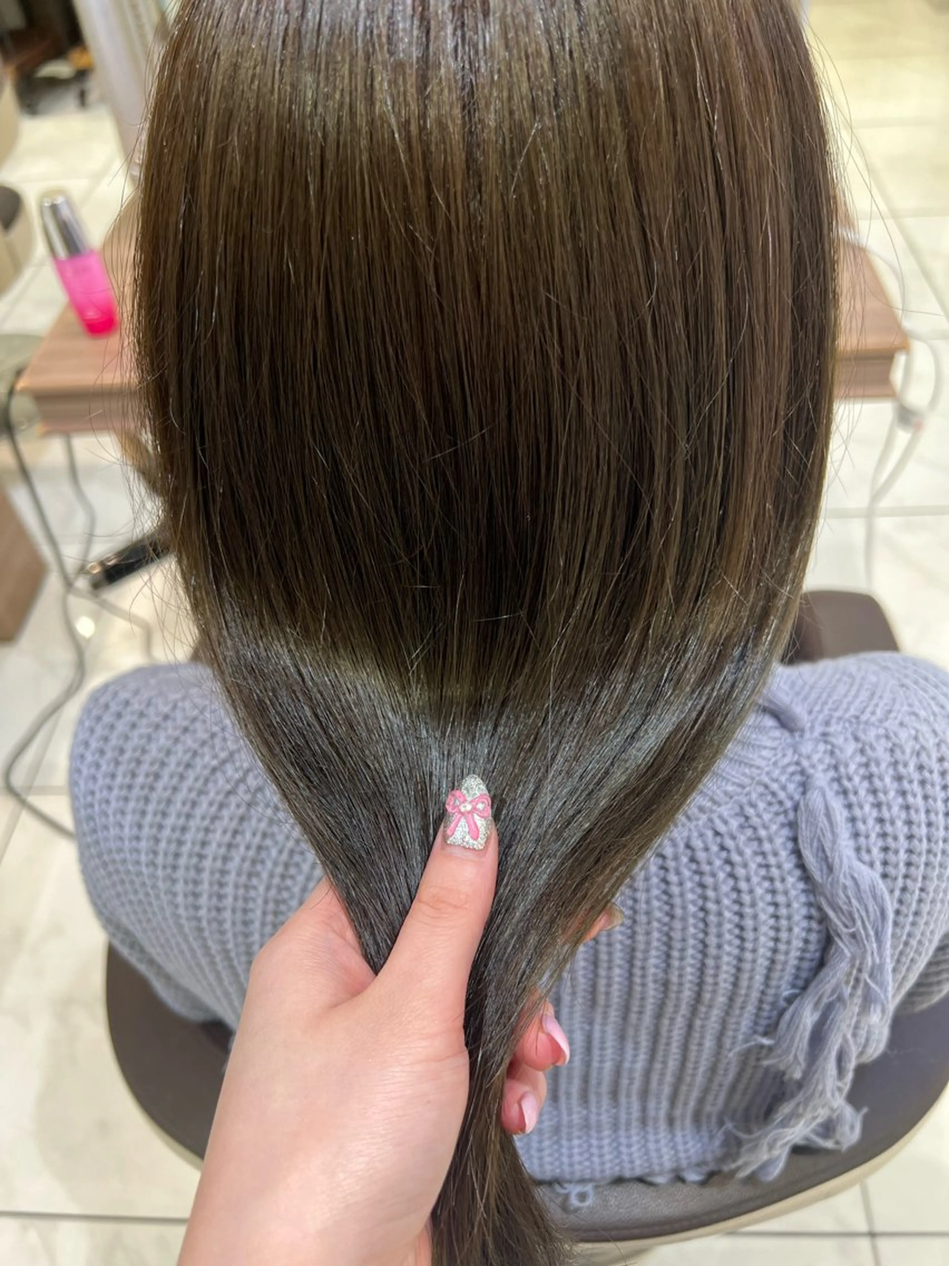 ミディアム 🩰似合わせ艶カラー Kirara🐩🎀のヘアスタイル