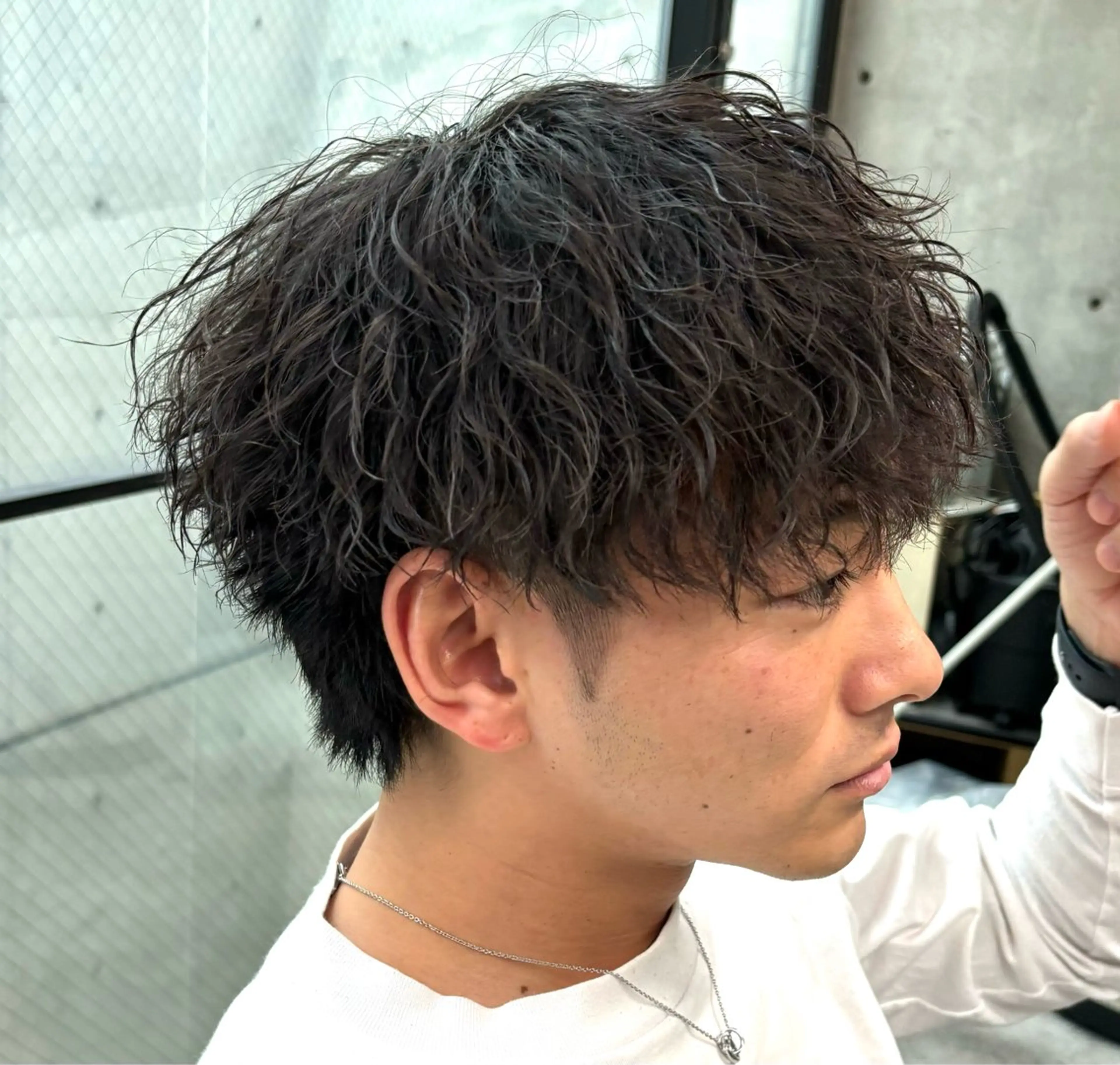 ショート パーマ メンズ era2d所属・マコト/心斎橋 メンズ専門店のヘアスタイル