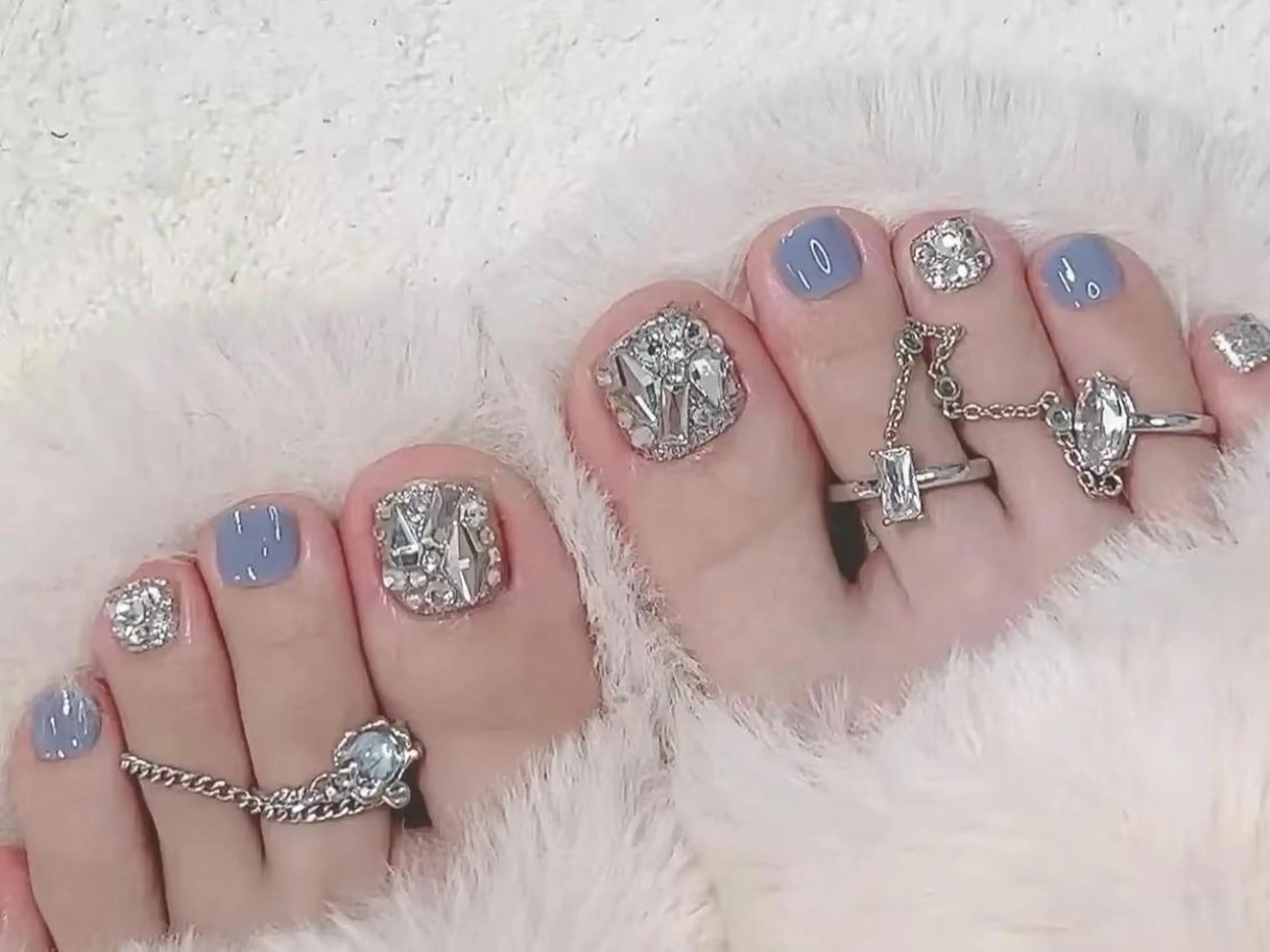 ネイル フットネイル 藤江 月のネイルデザイン