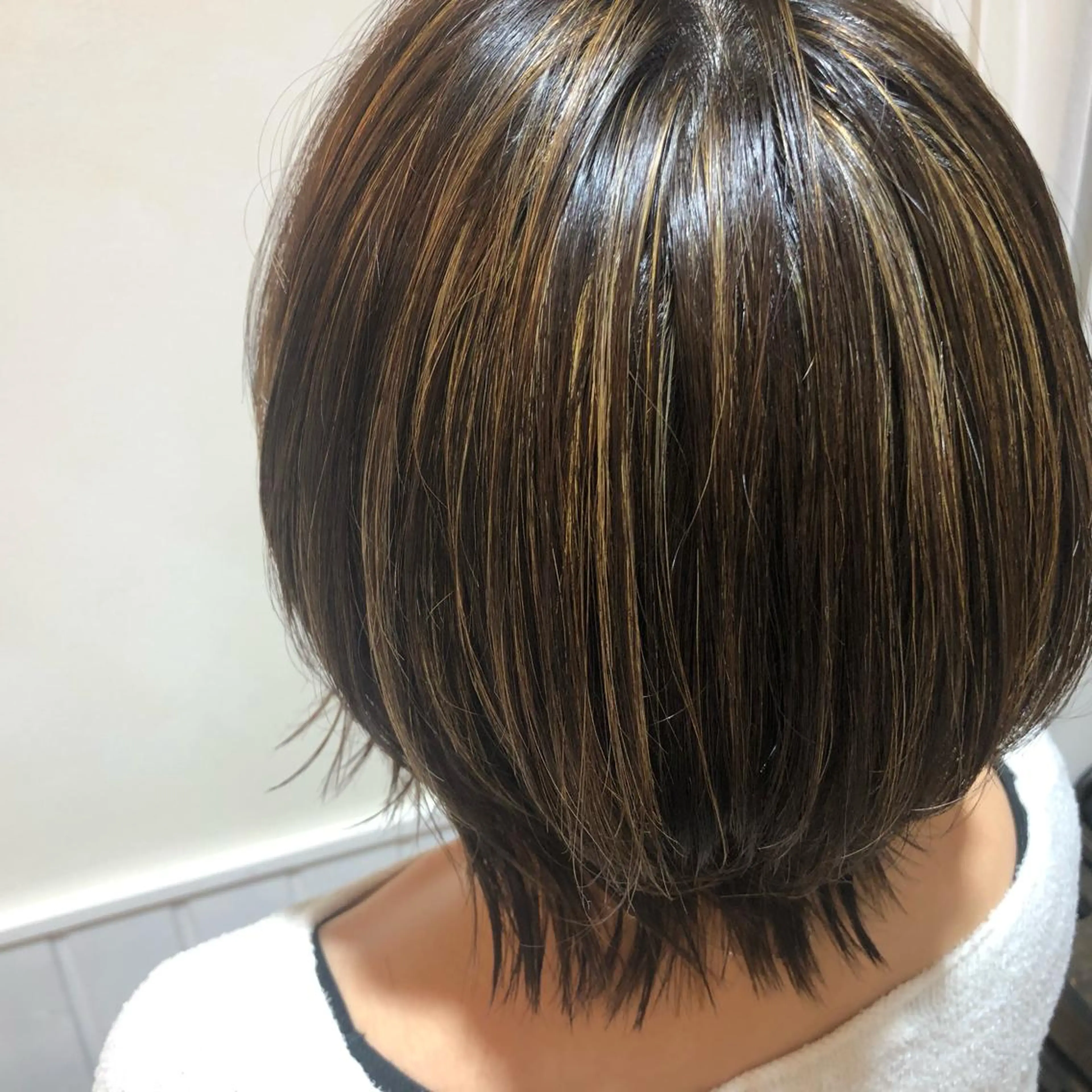 ショート カラー 横浜Bob美容師🤎 ERINAのヘアスタイル