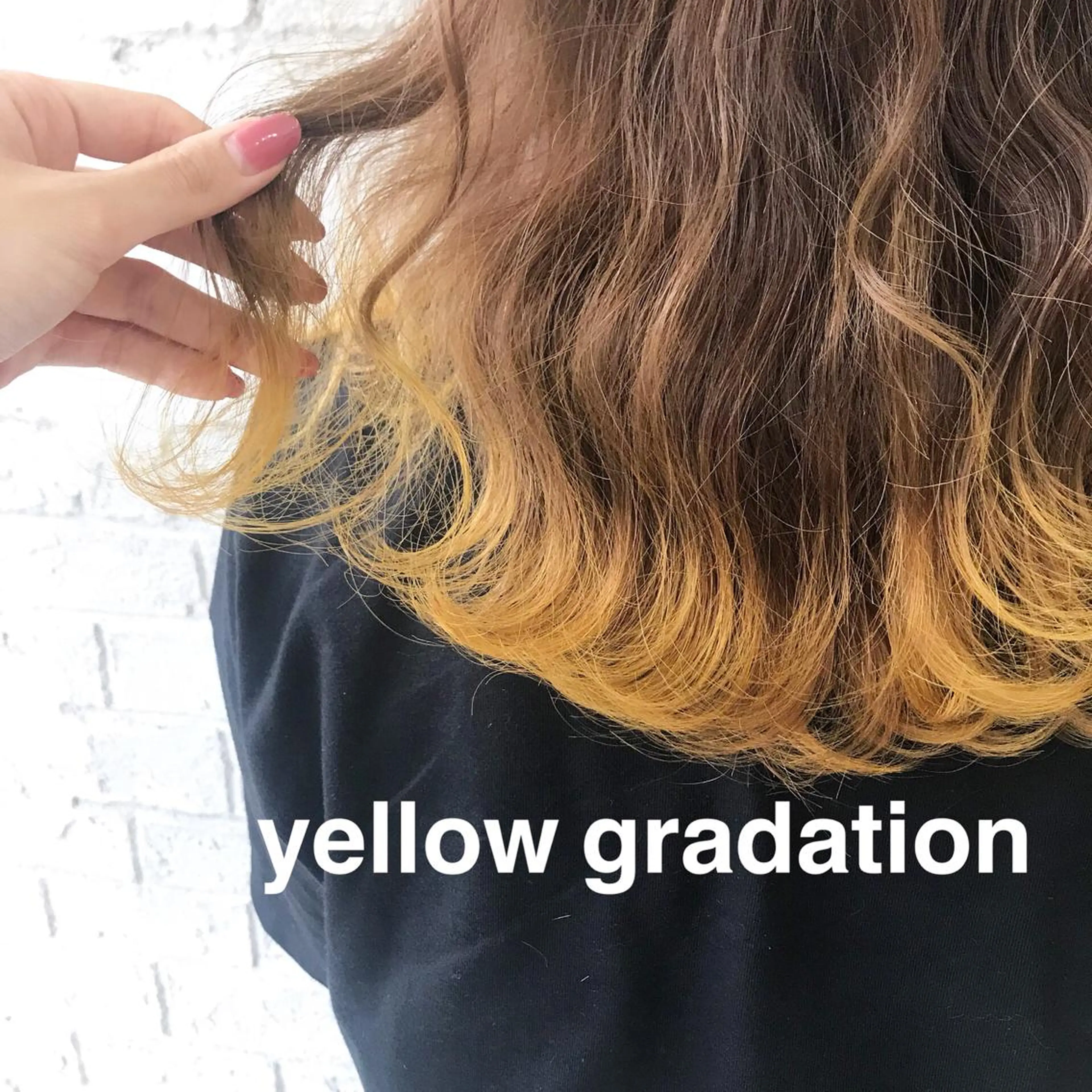 ロング カラー オリーブ/アッシュ やわらか透明感カラーのヘアスタイル