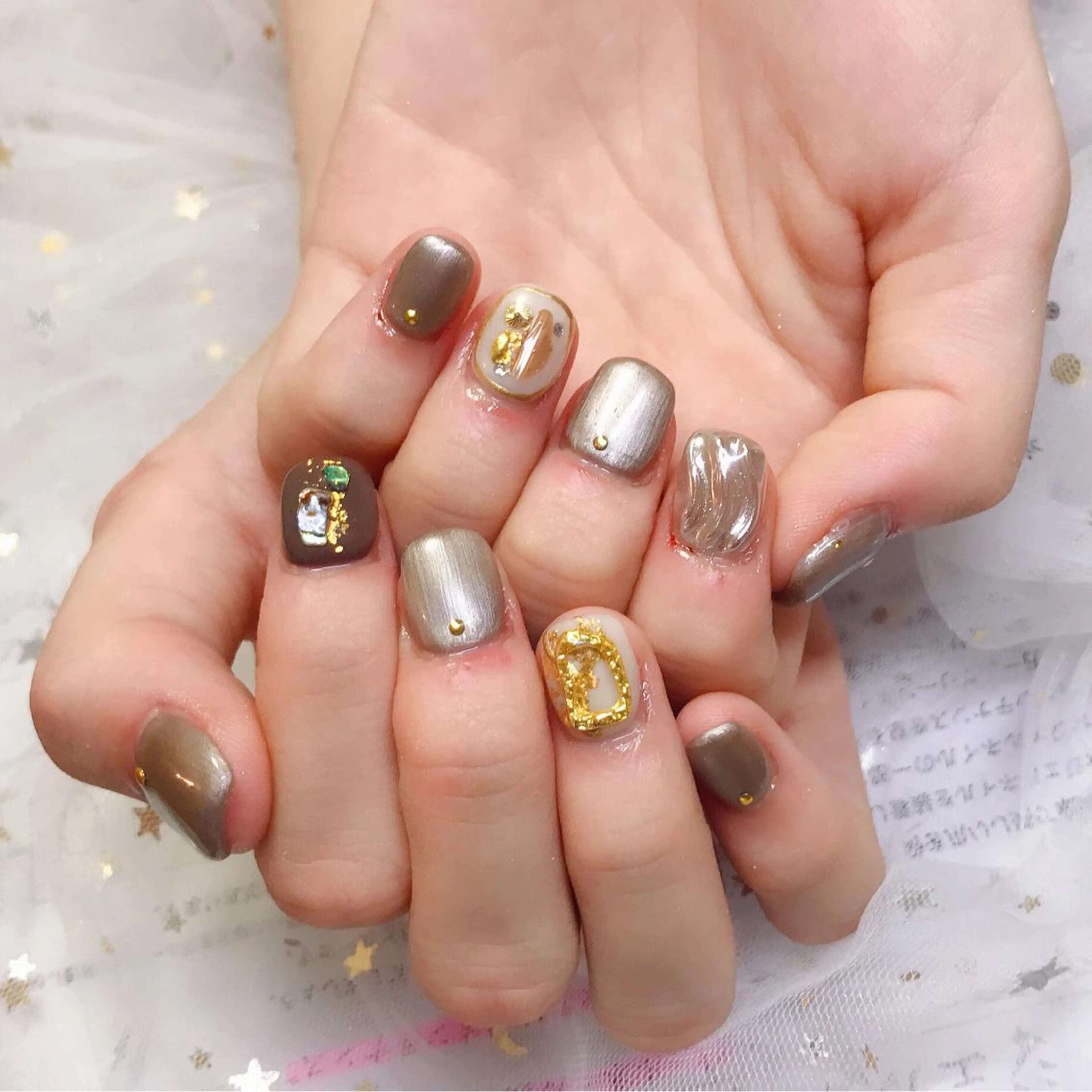 カラー ネイル アートネイル 長さ出し ミラーネイル Q Free nailsのネイルデザイン