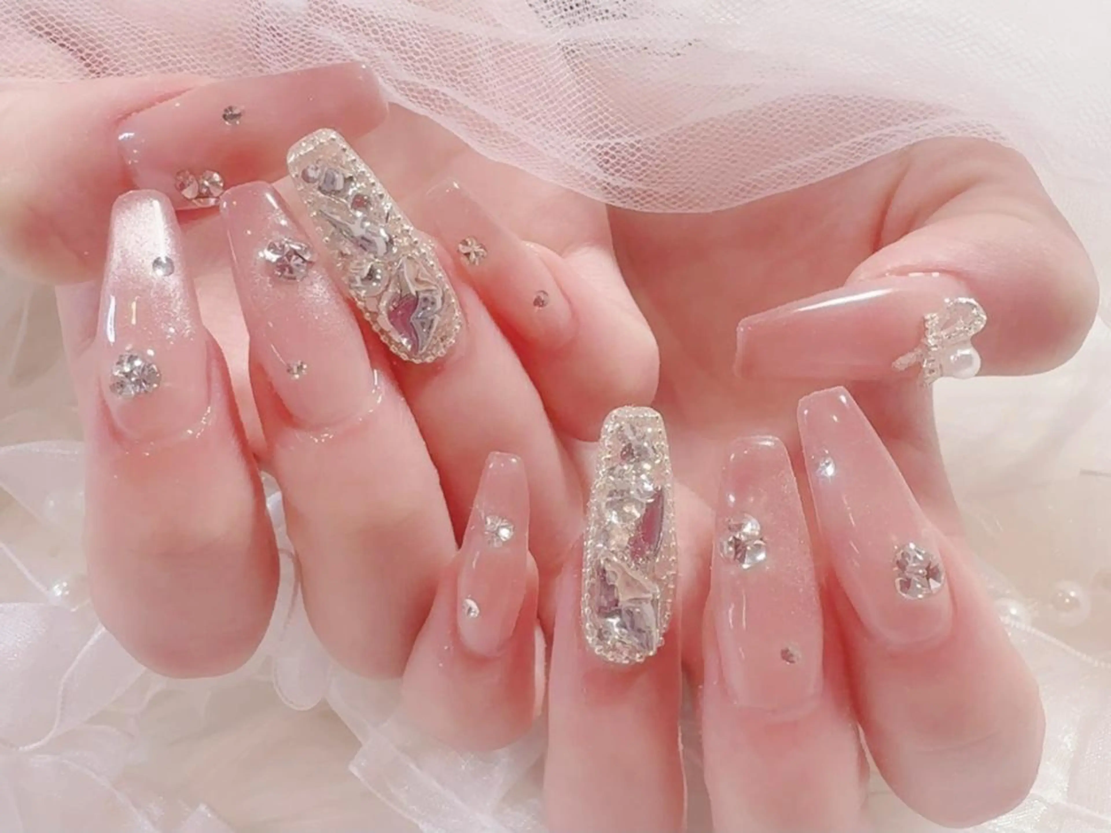 【韓国ちゅるん🎀長さだし10本+アート】￥11000✨オフ無料/透明感デザイン💅💗の写真