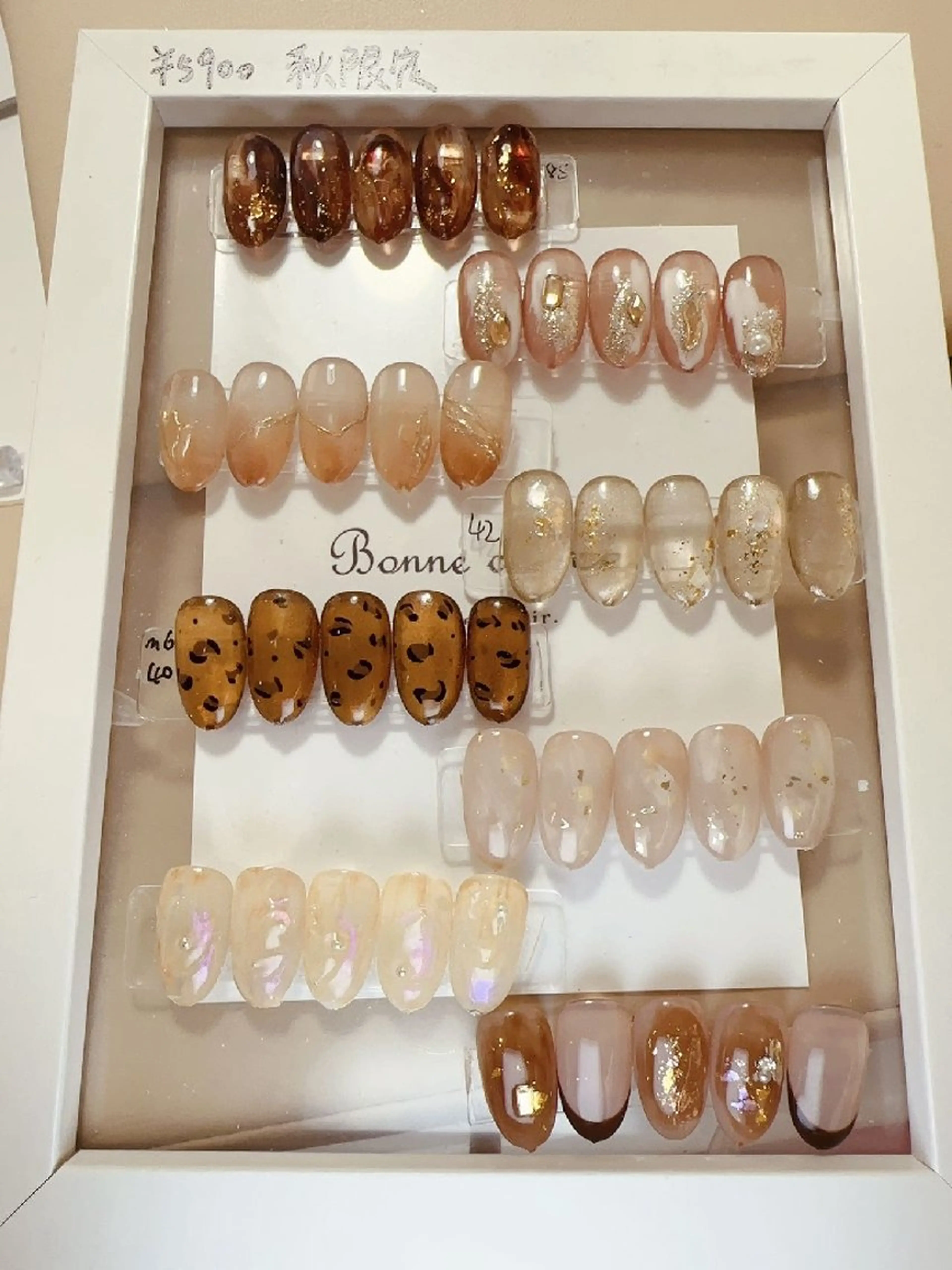 ネイル nail circlesのネイルデザイン