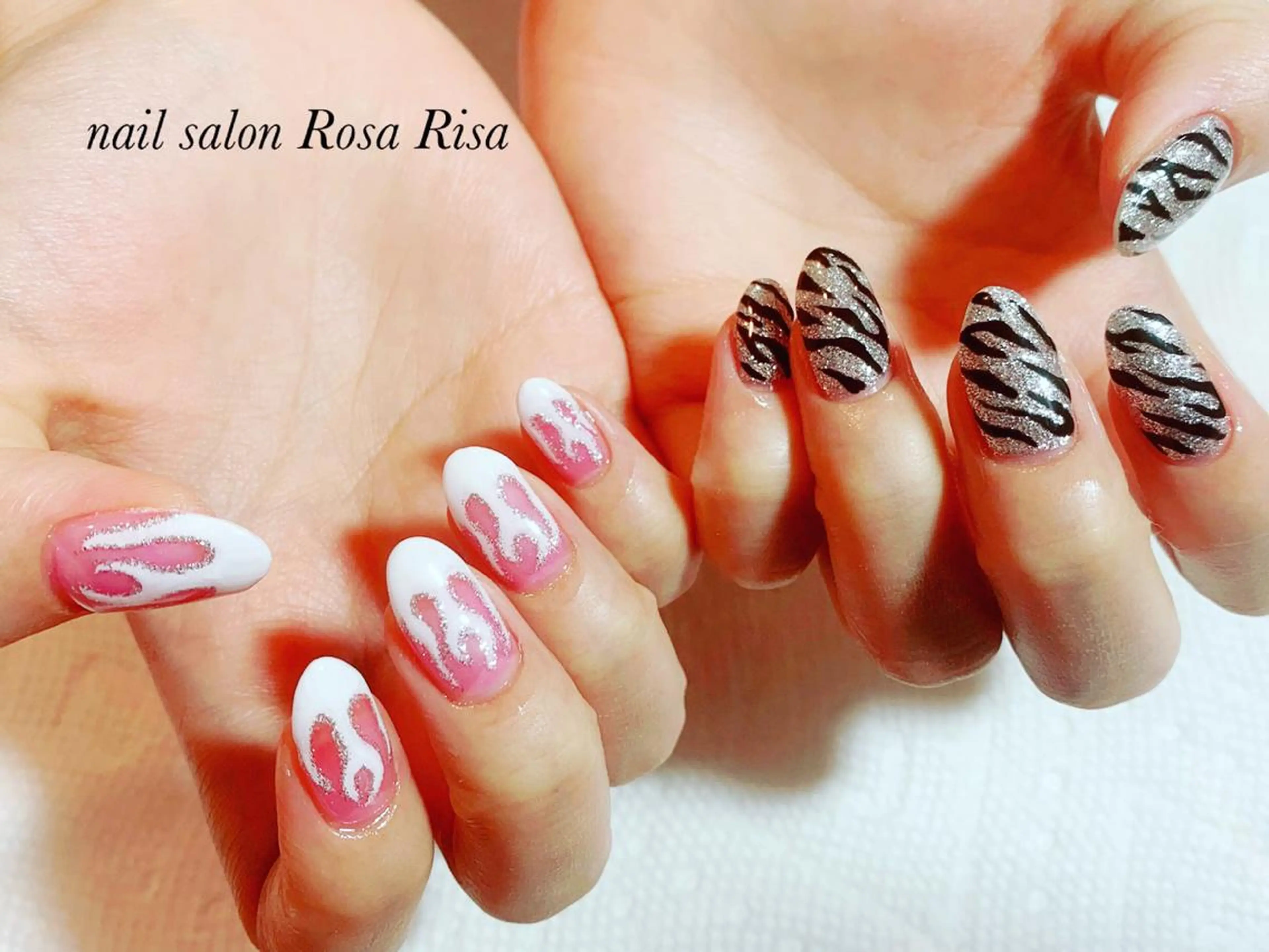 ミディアム ネイル ハンドネイル ネイルスタジオ シェイクユアハンズのネイルデザイン