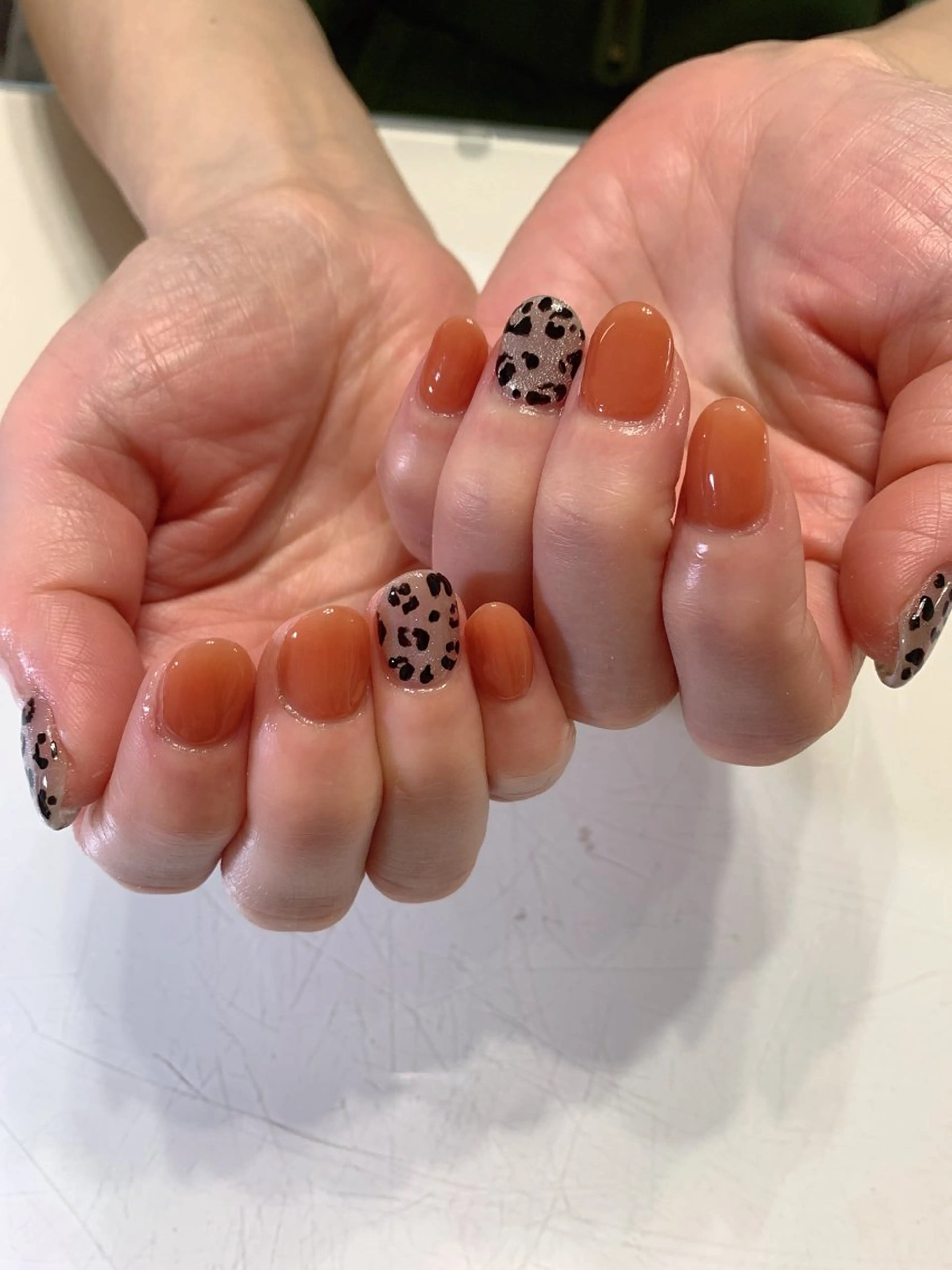 ネイル m.i private nail salon所属・大西 真衣のネイルデザイン