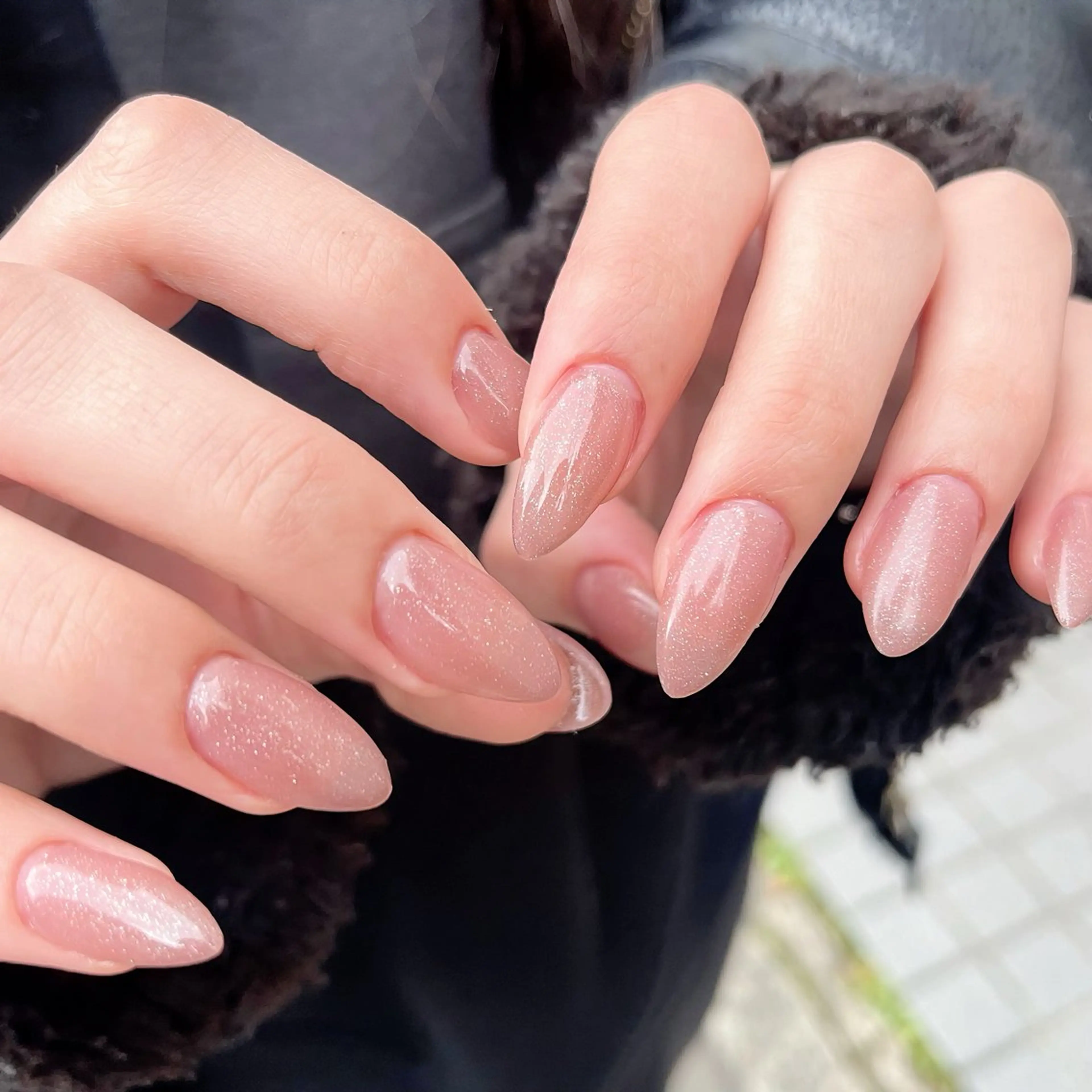 ネイル ラメ(グリッター) ニュアンスネイル オフィスネイル ワンカラーネイル シンプルネイル ハンドネイル ハンドケア 🫧OPELIA NAIL渋谷🫧のネイルデザイン