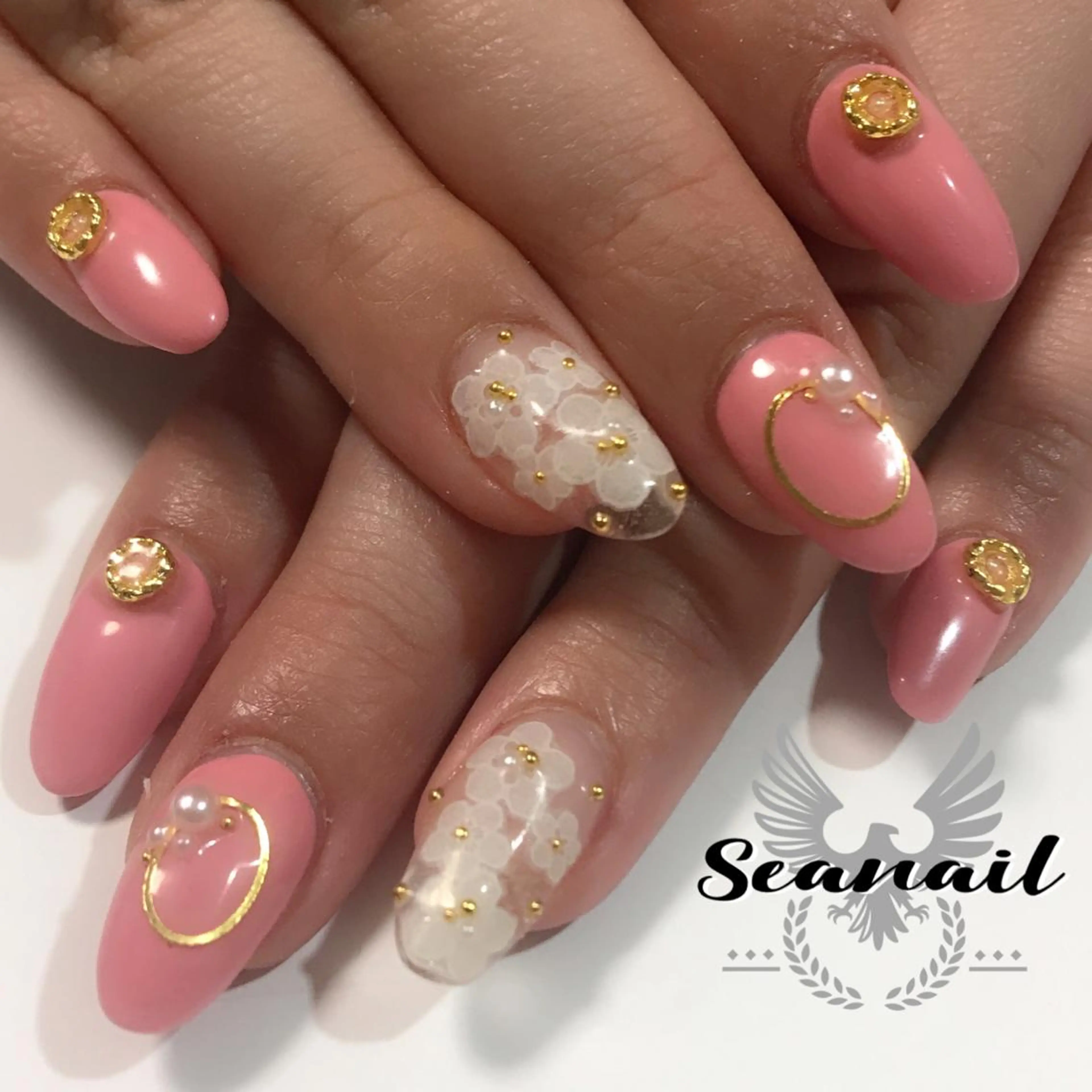 ネイル 小尾 栞のネイルデザイン