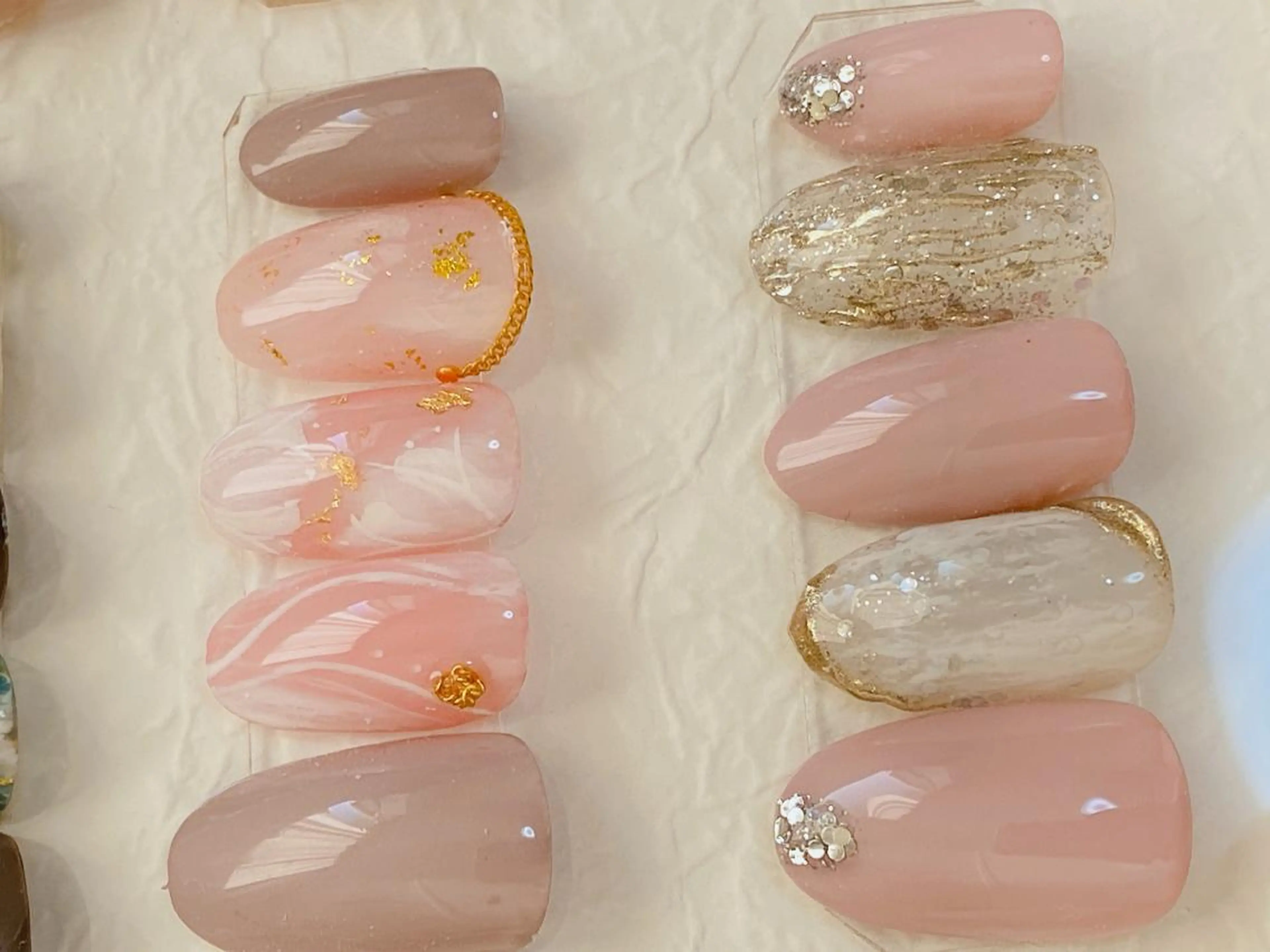 ネイル 大人キレイ 𝑁𝑖𝑥𝑖𝑠のネイルデザイン