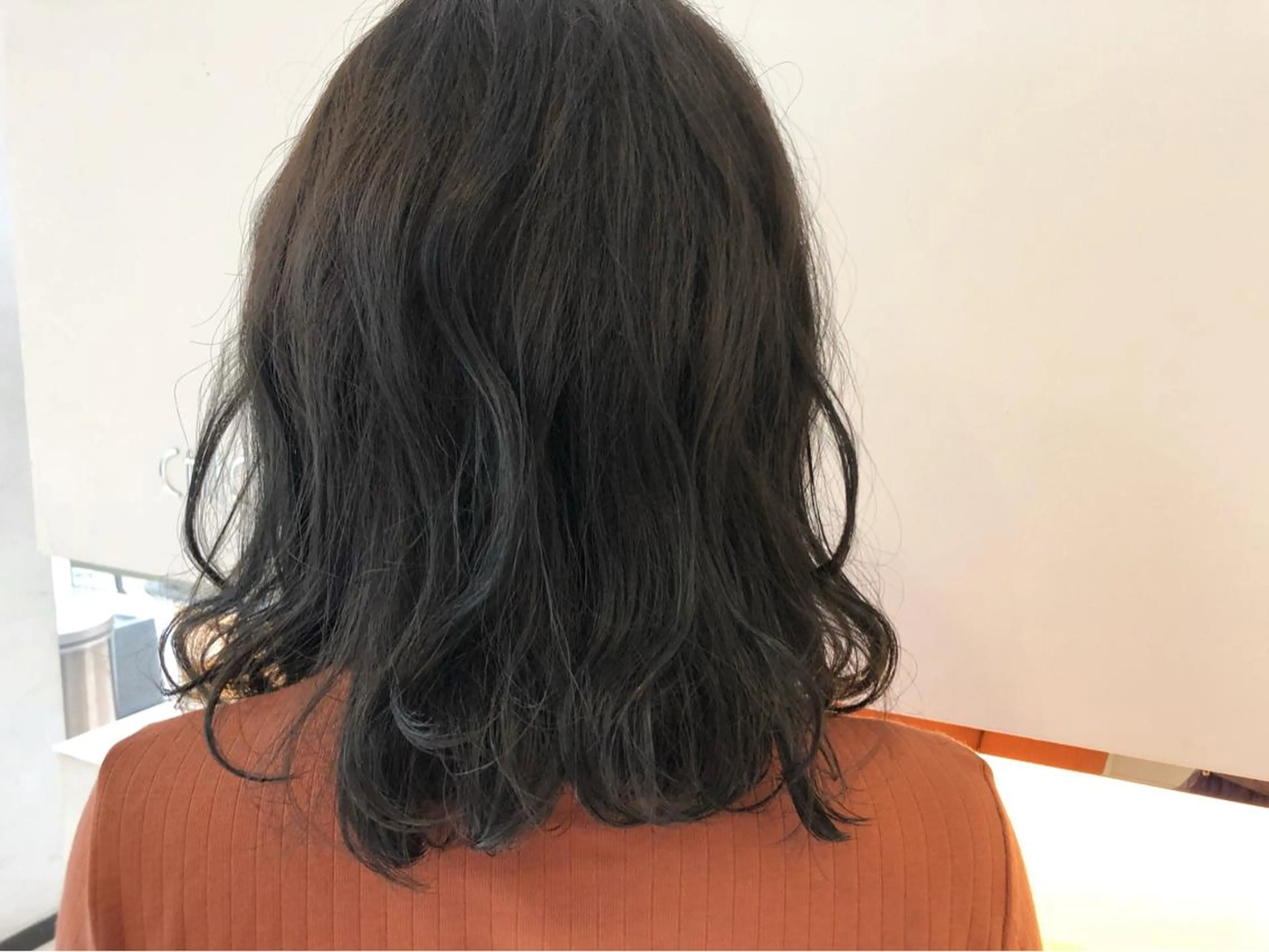 セミロング GLROW haruhiのヘアスタイル
