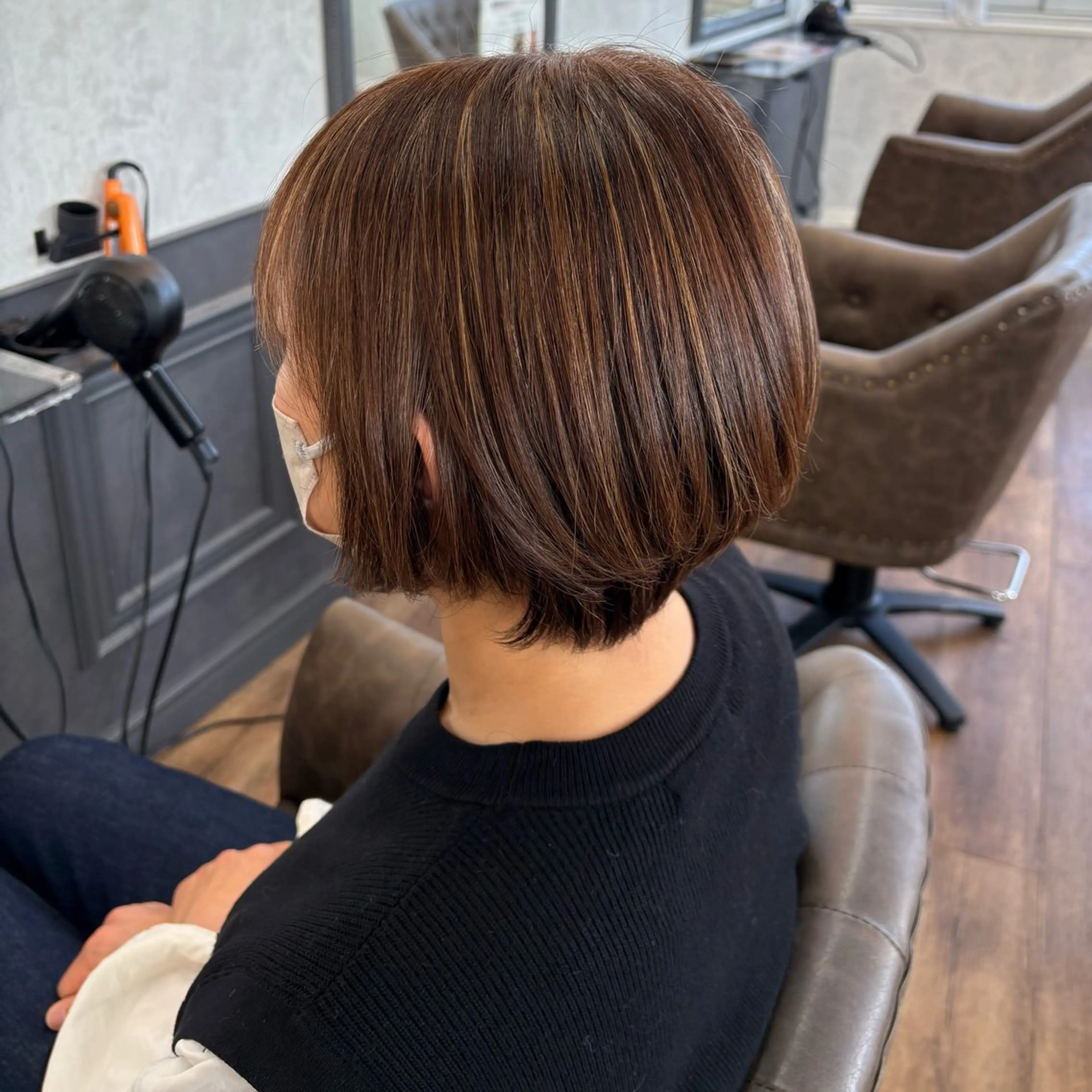 ショート カラー ヘアカラー 山﨑 千尋のヘアスタイル