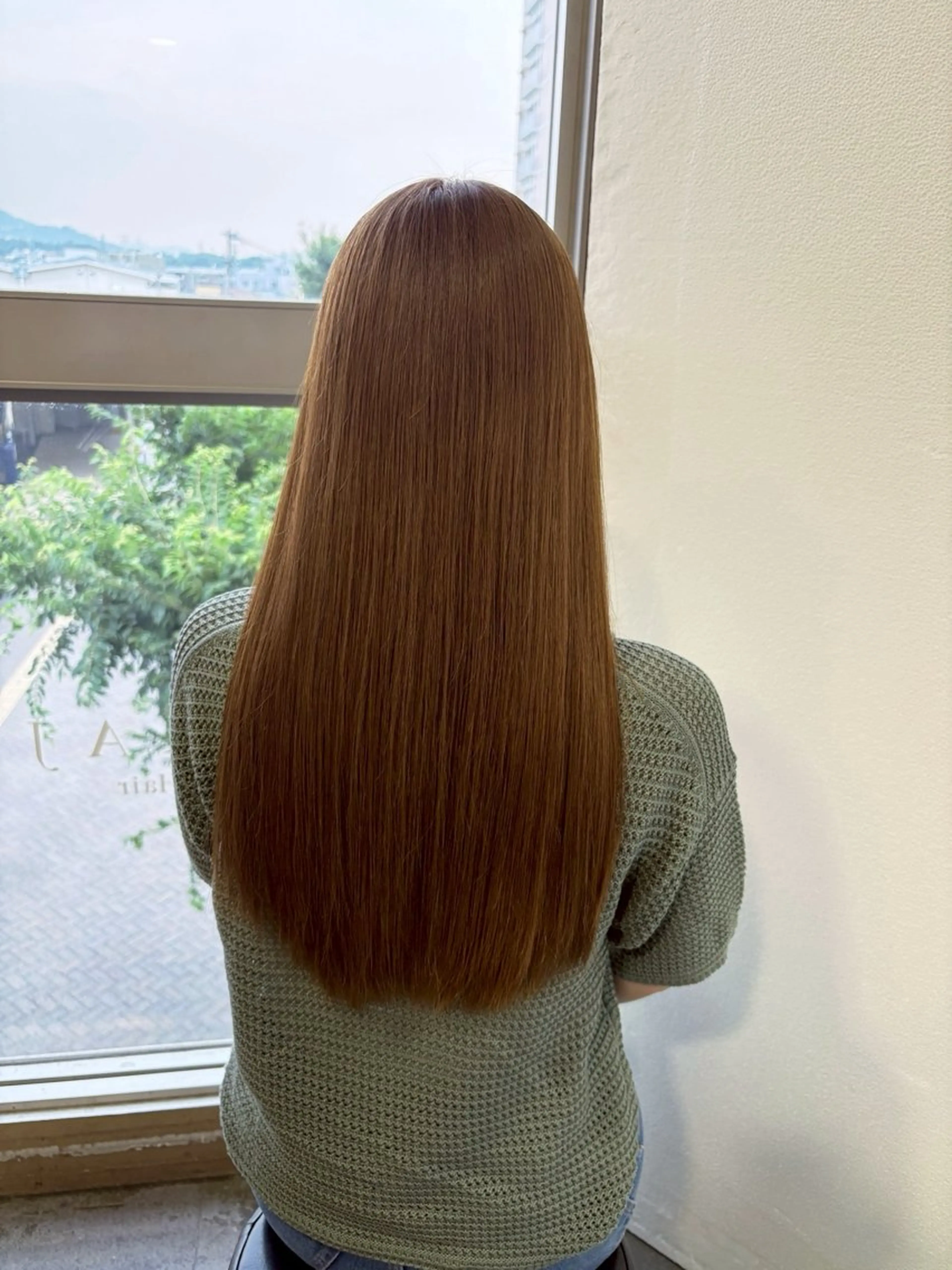 カラー 上島 彩のヘアスタイル