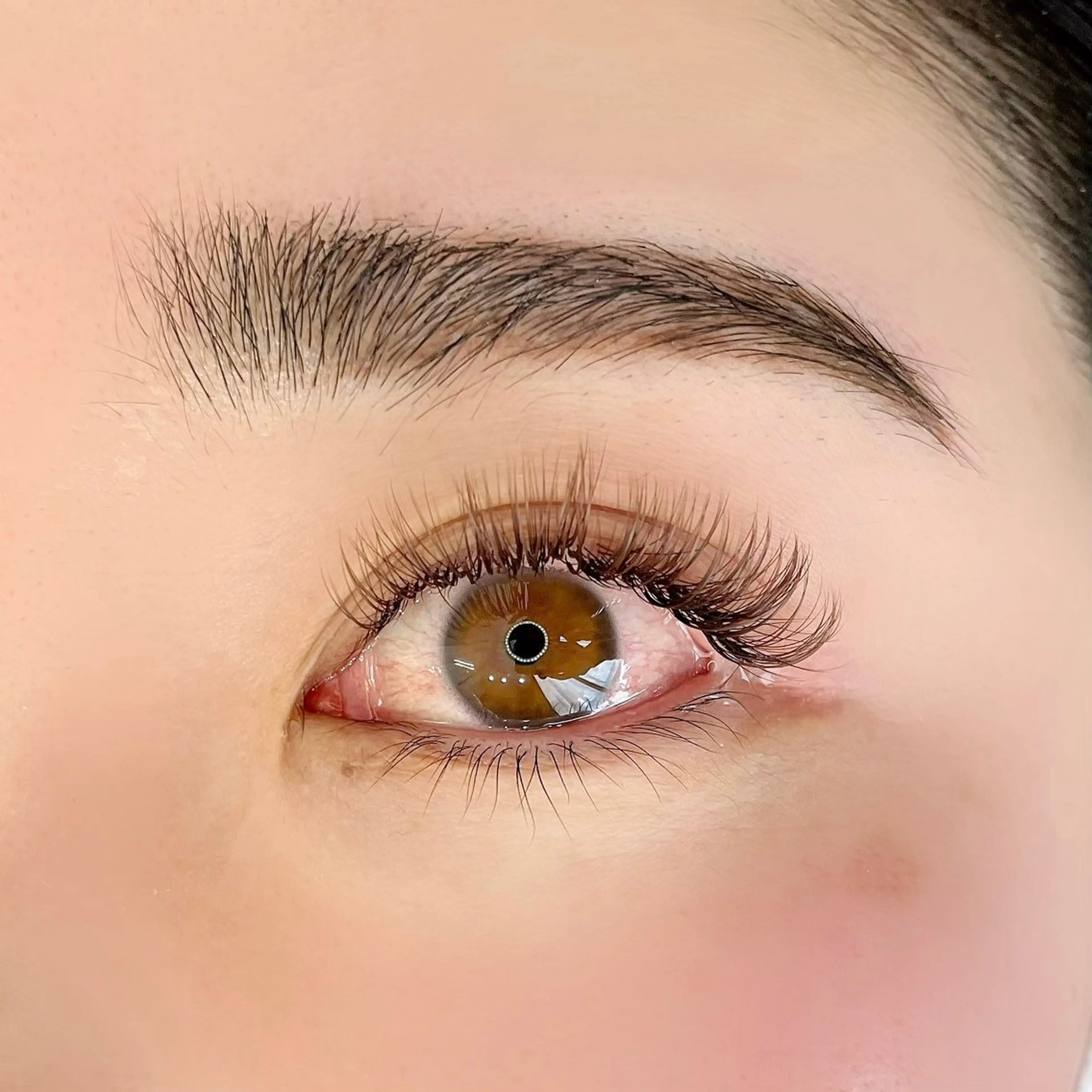 マツエク・マツパ カラーマツエク フラットラッシュ Luano YURICOのマツエク・マツパデザイン