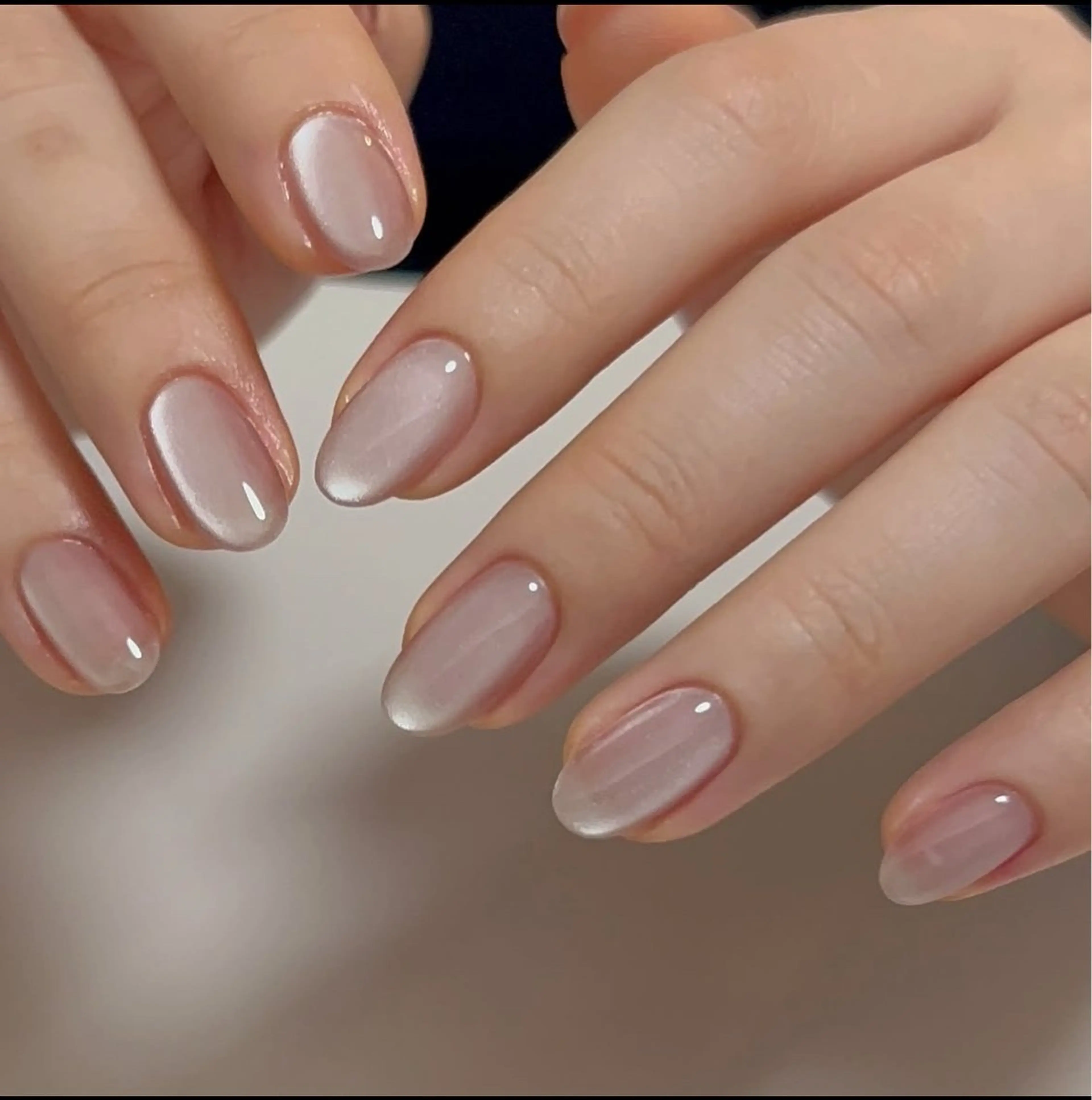 Blue Reef 新宿店所属・R nail アミのネイルデザイン