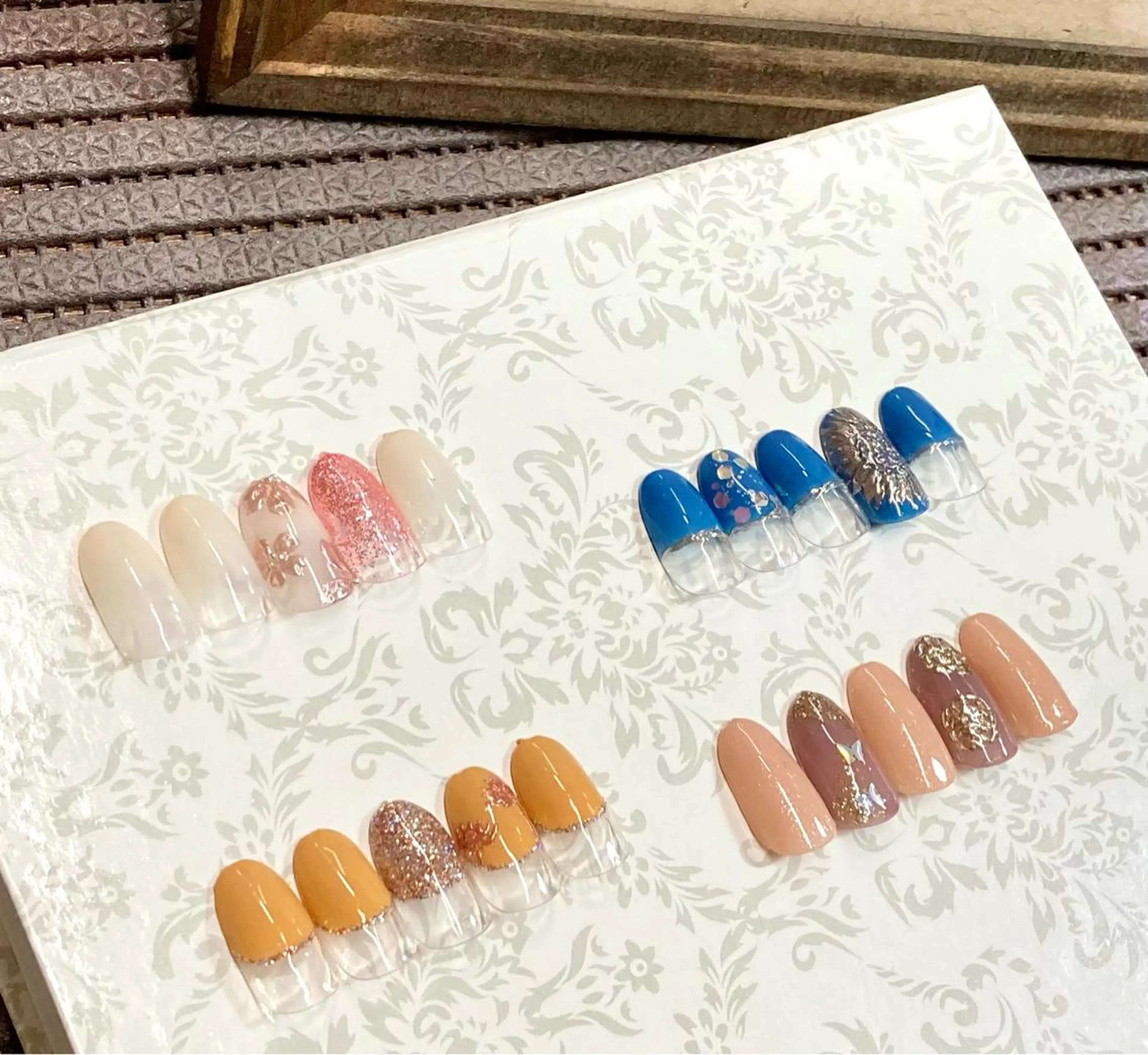 ネイル フラワーネイル ミラーネイル 春ネイル ハンドネイル one nailsalonのネイルデザイン