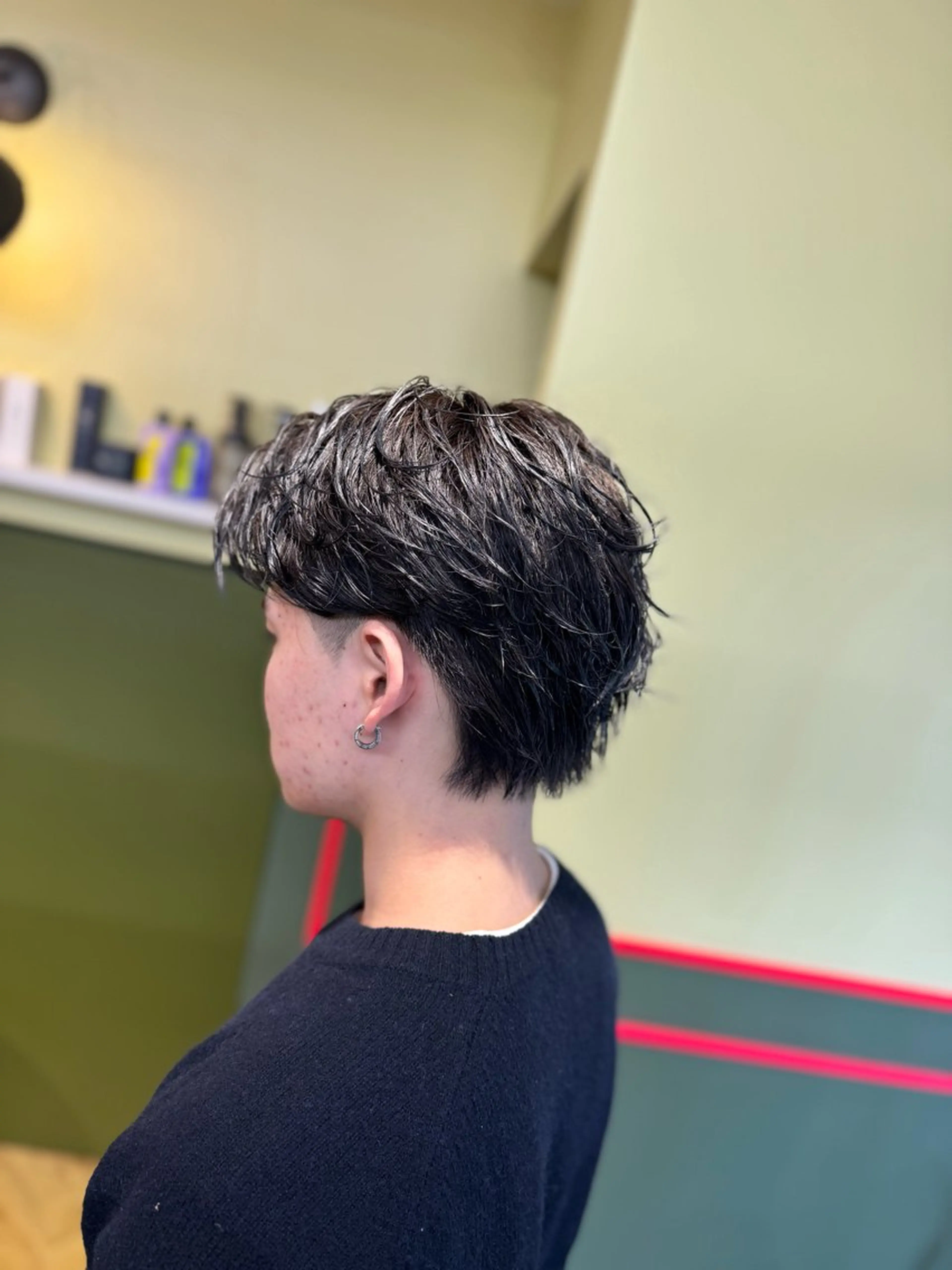 ショート メンズ ヘアカラー cureK所属・米倉 麻衣のヘアスタイル