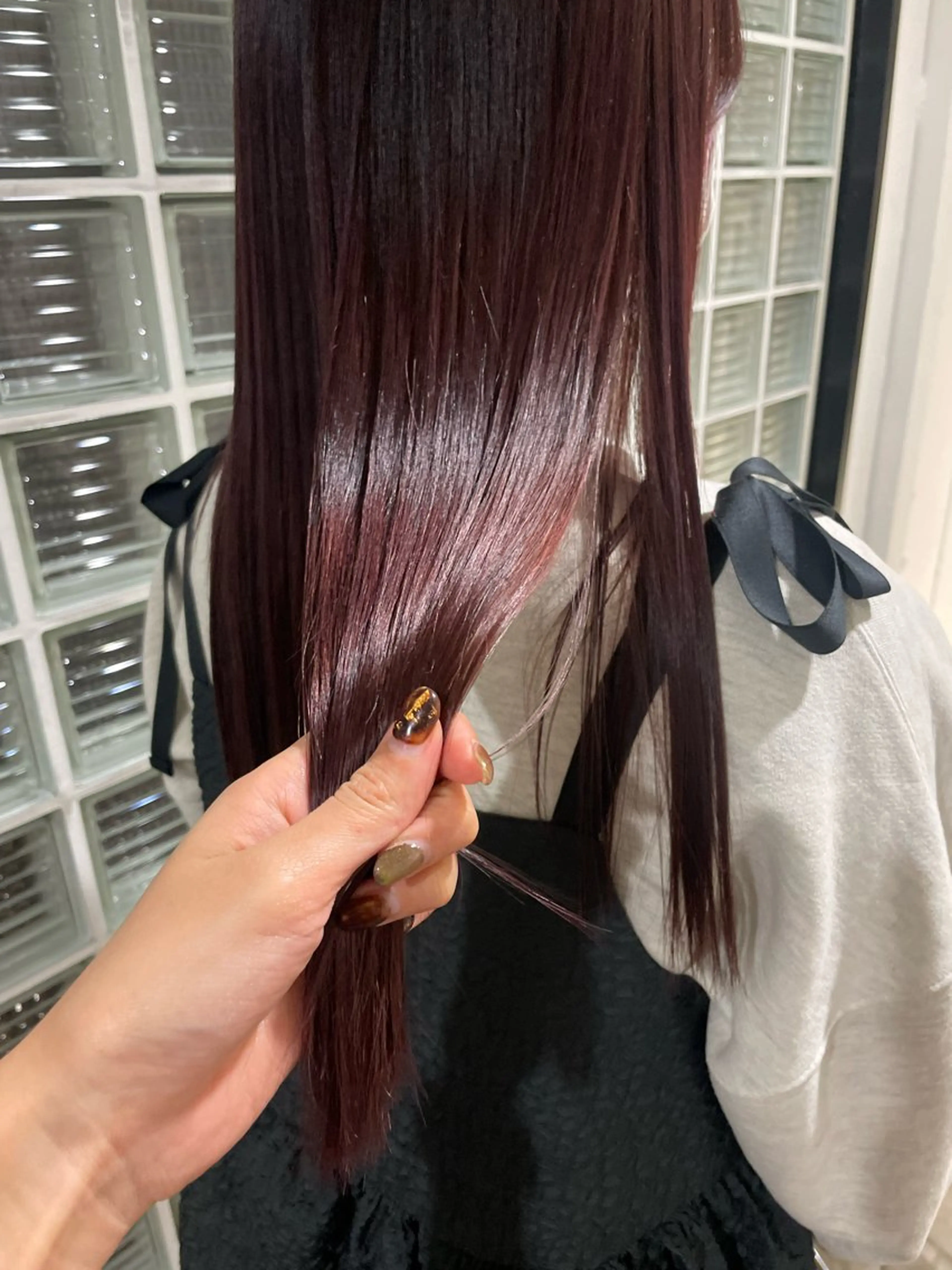 ロング 髪質改善 大迫 江梨のヘアスタイル