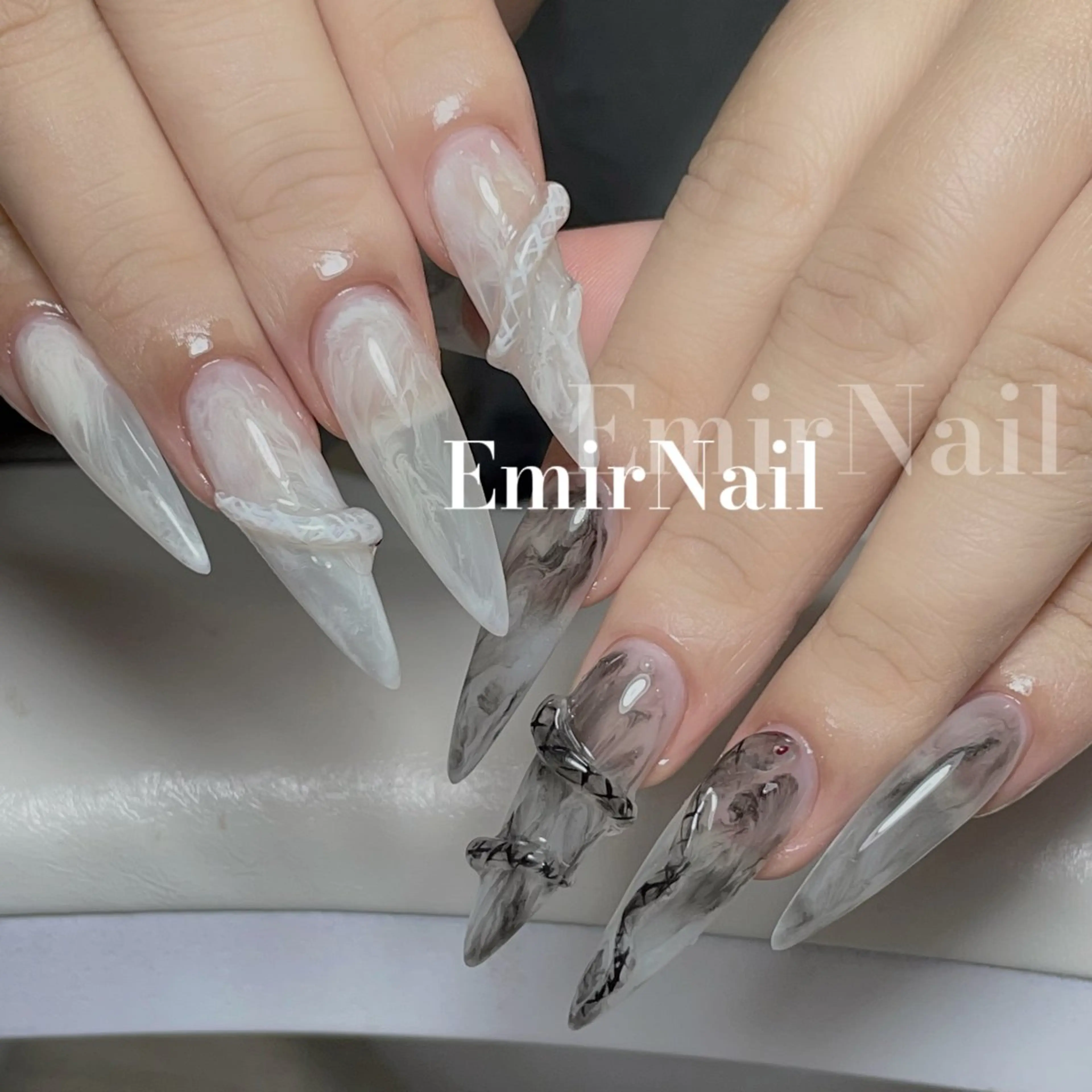 ネイル Emir Nailのネイルデザイン