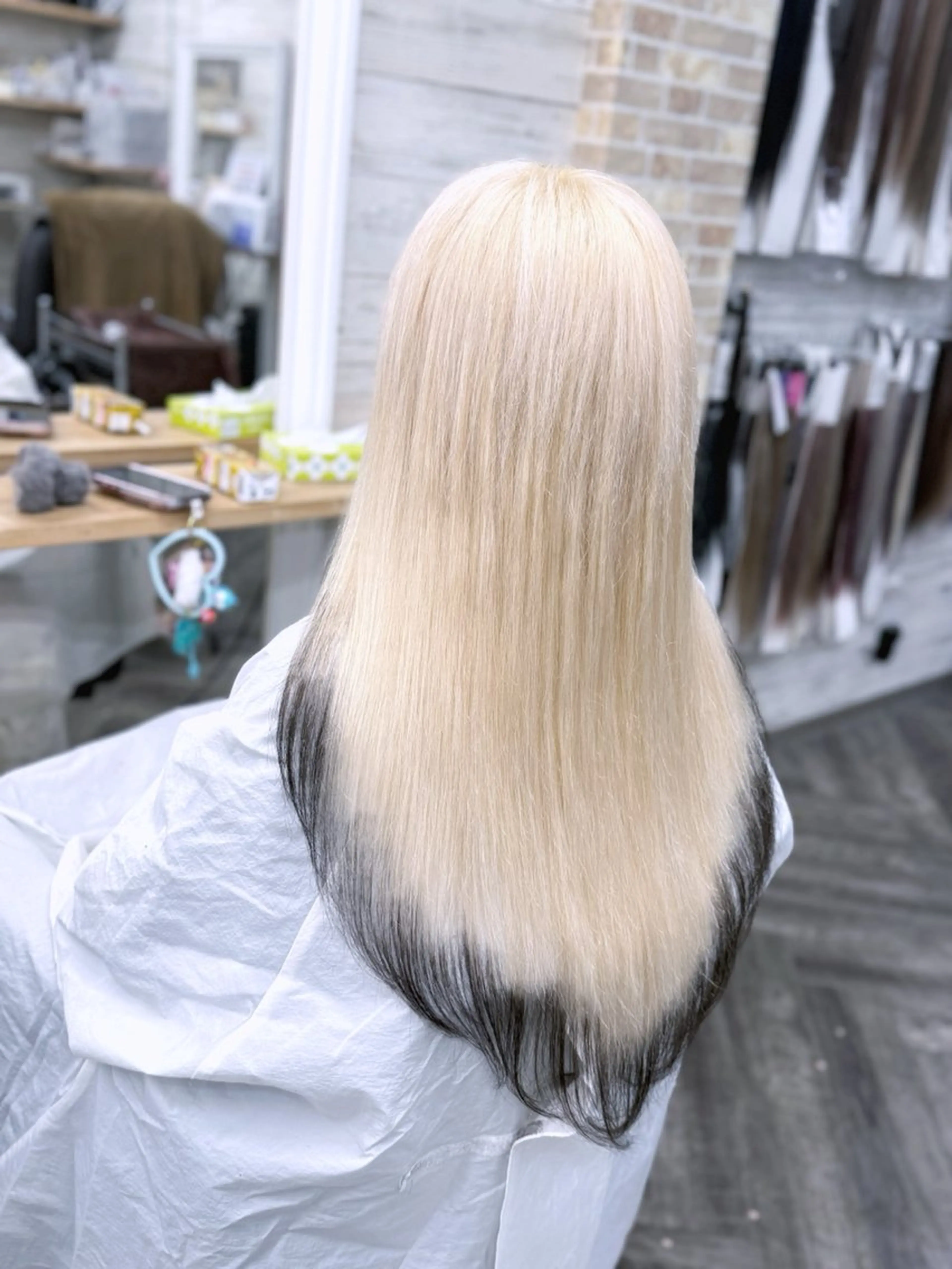 ロング カラー シールエクステ 黒髪 ブリーチ エクステ ヘアカラー エクステ 北沢 隆のヘアスタイル