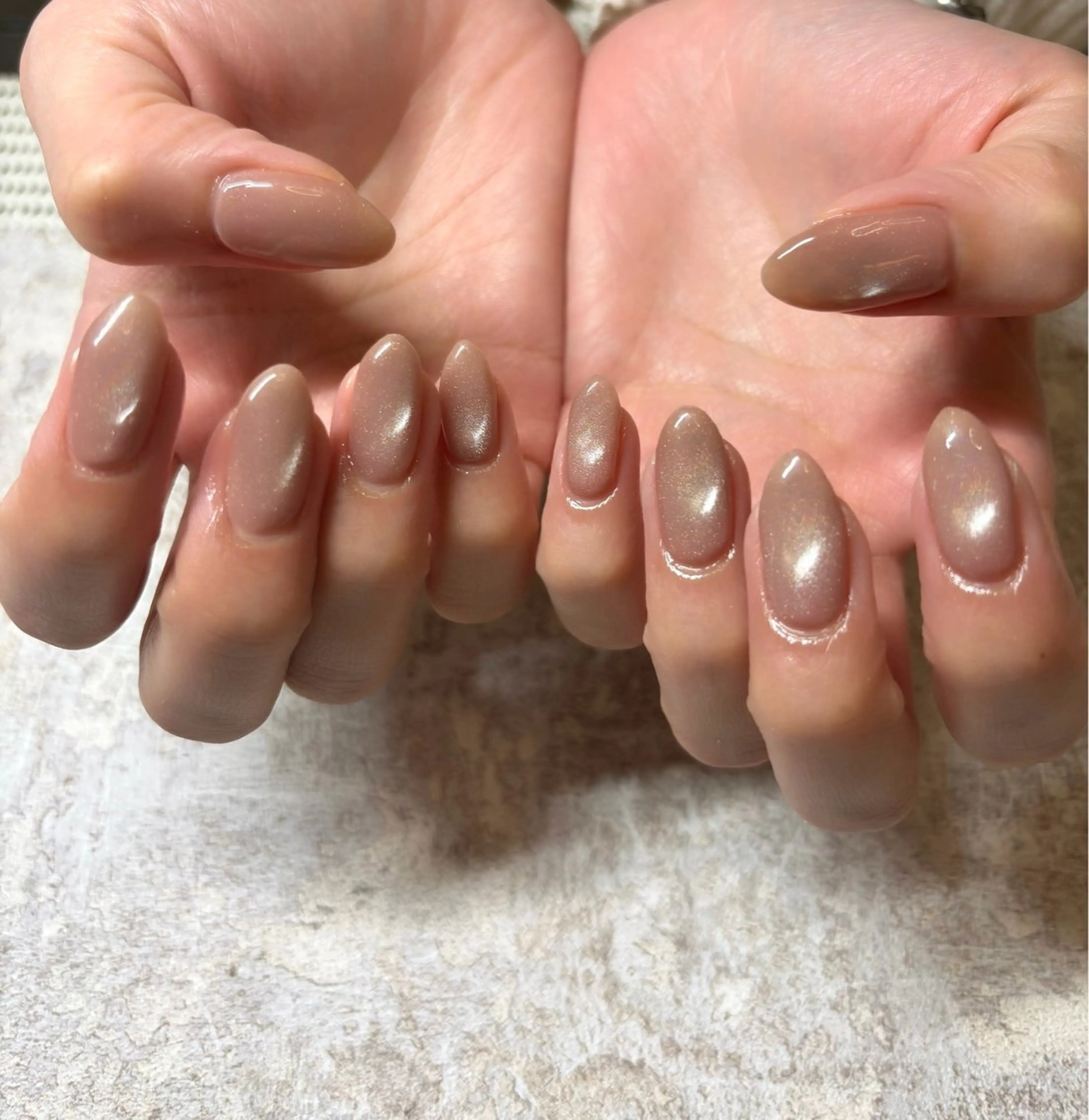 ネイル マグネットネイル Lowé所属・Lowé みるくのネイルデザイン