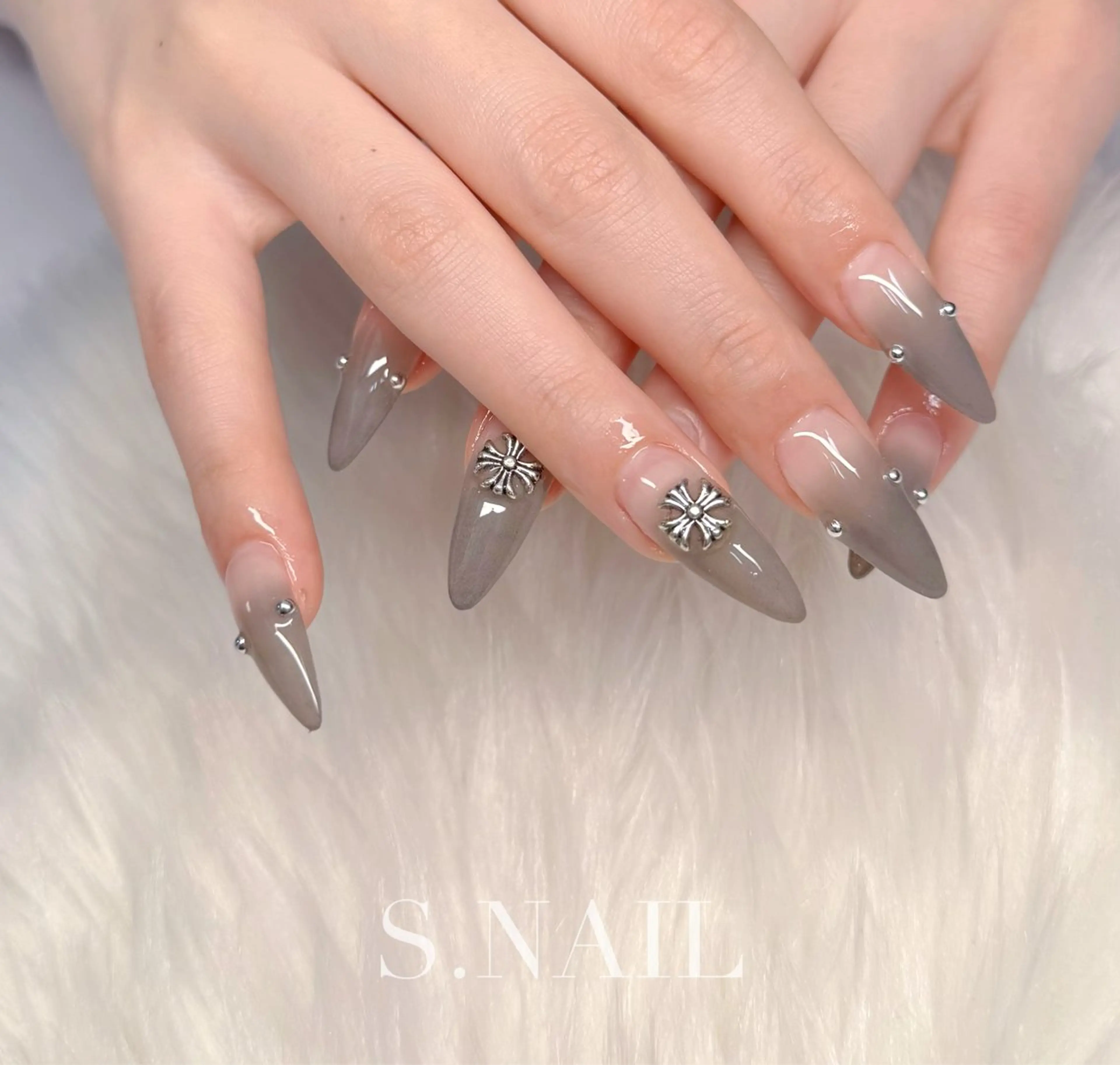 ネイル 持ち込み ハンドネイル S♡NAIL所属・S.NAIL Suuのネイルデザイン