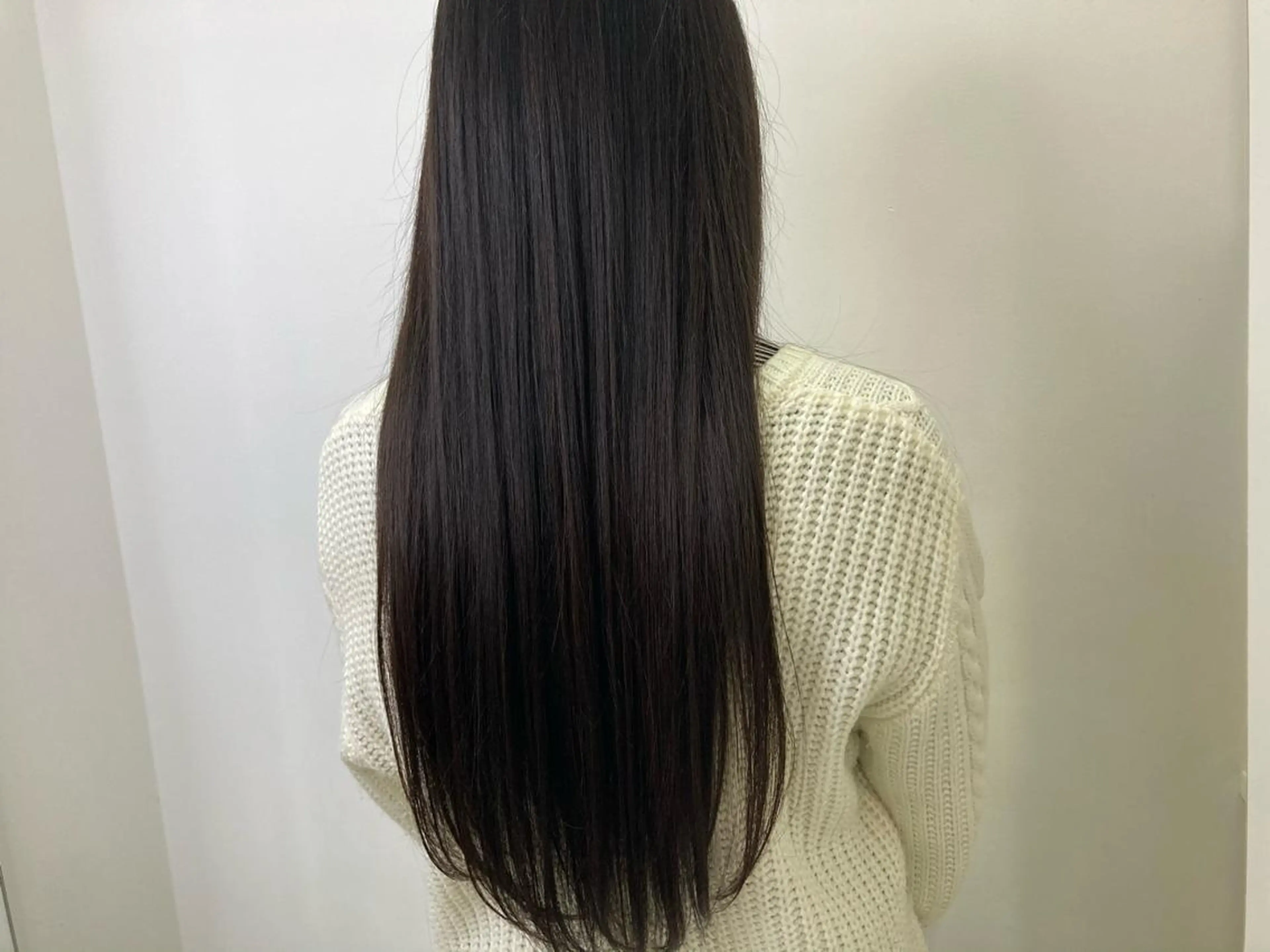 ロング 沢登 穂乃香のヘアスタイル