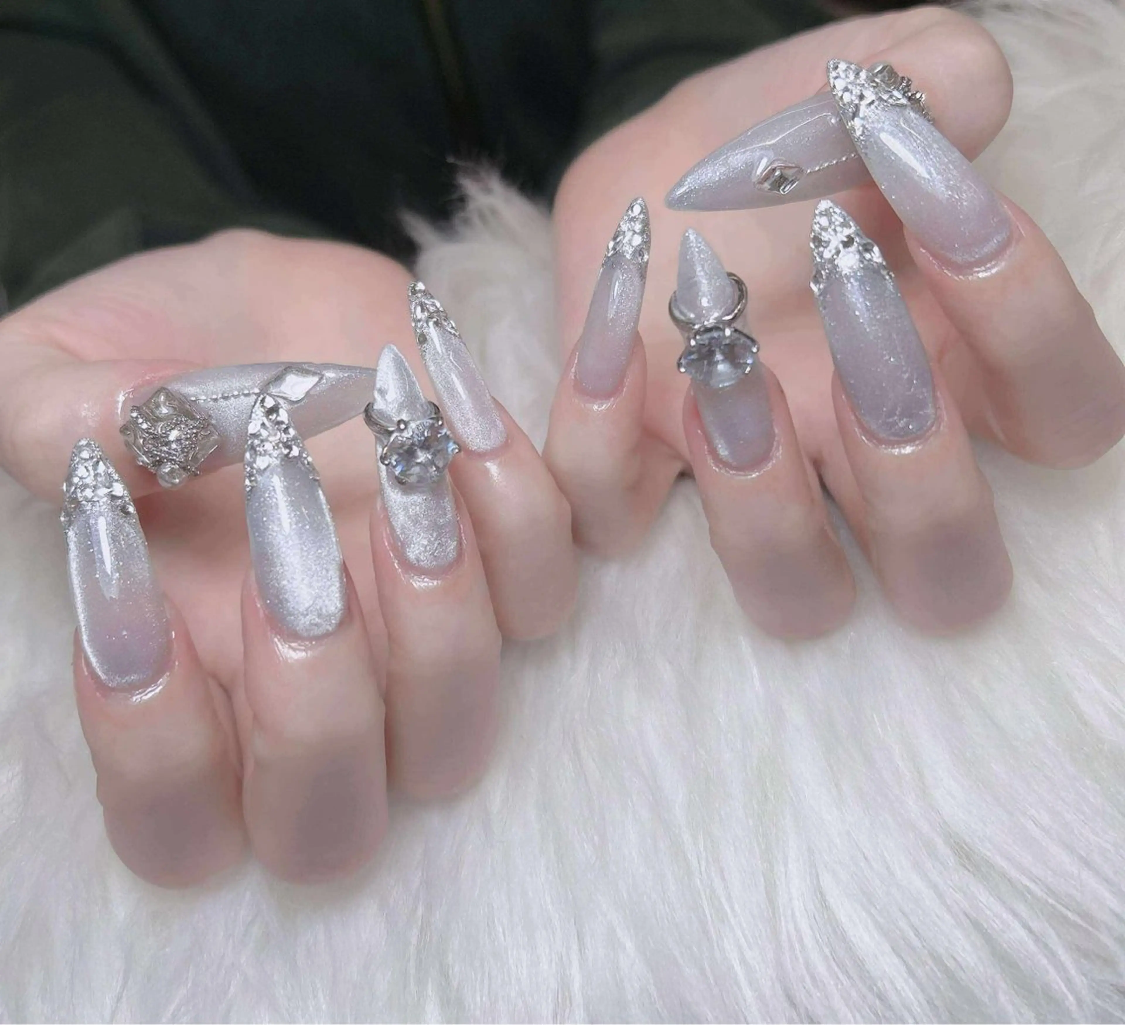 ネイル オーロラネイル チークネイル フットネイル フレンチネイル 韓国ネイル ハンドネイル Lumi Nailのネイルデザイン