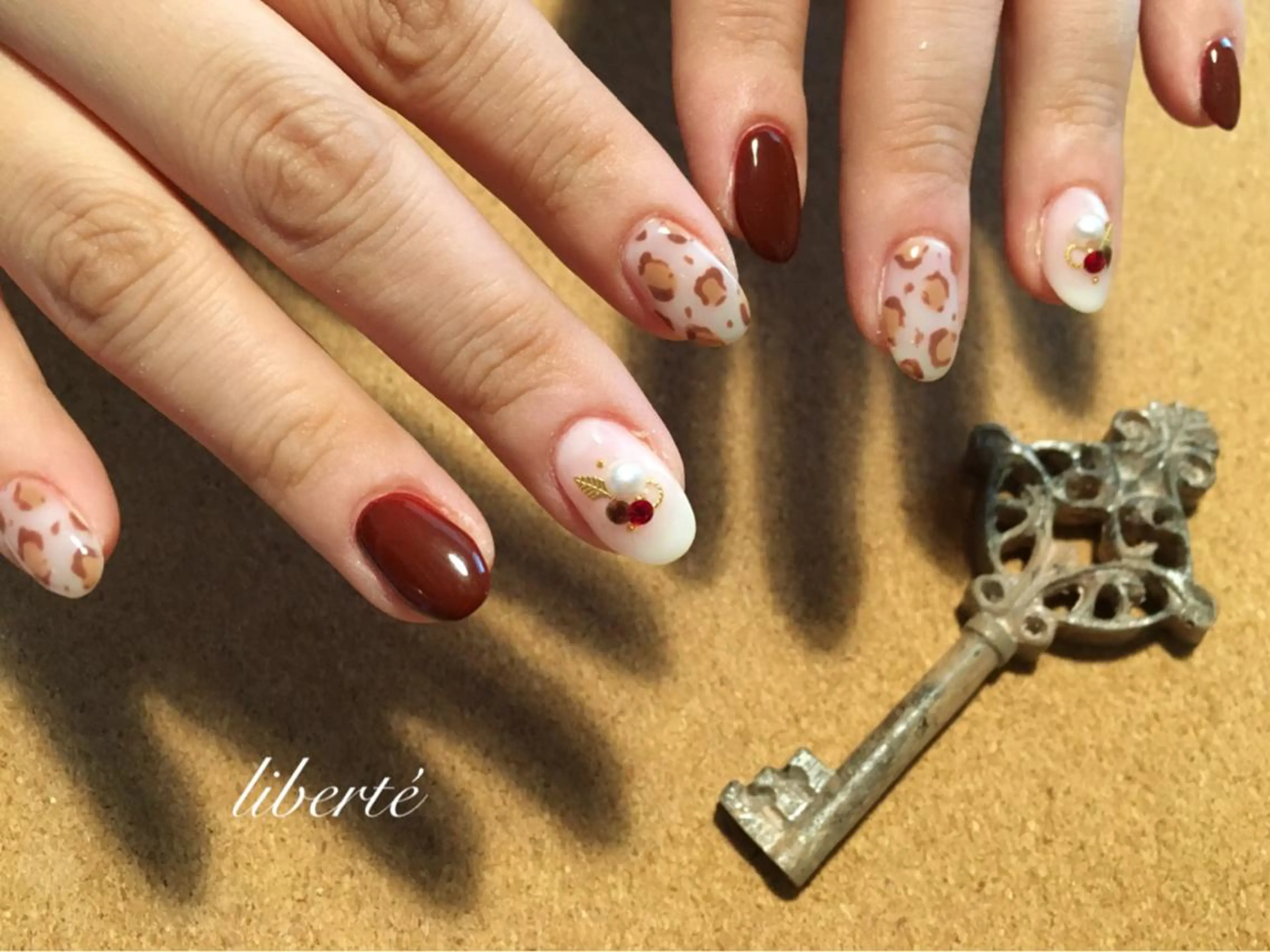 ネイル liberté (リベルテ)のネイルデザイン