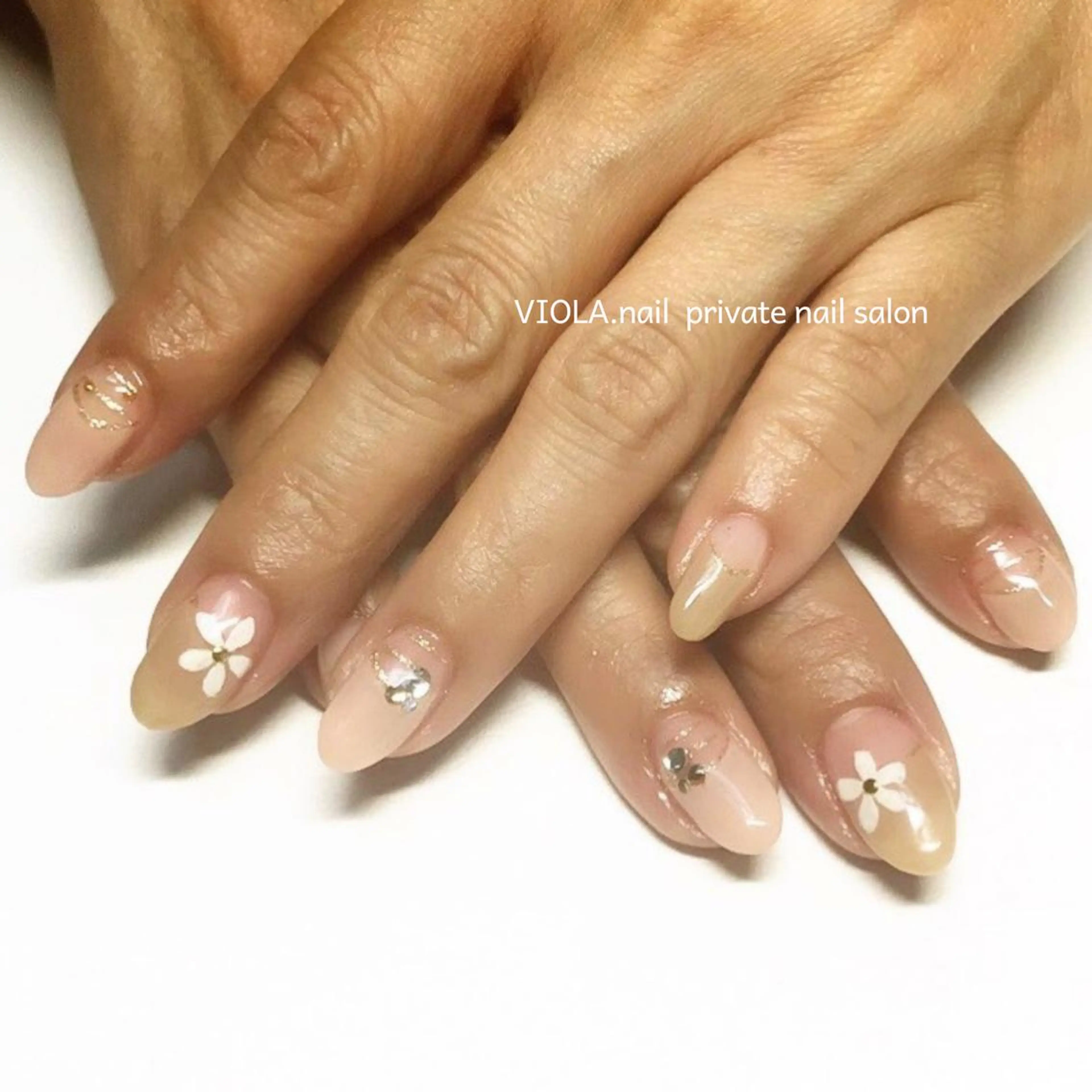 ネイル VIOLA .nailのネイルデザイン