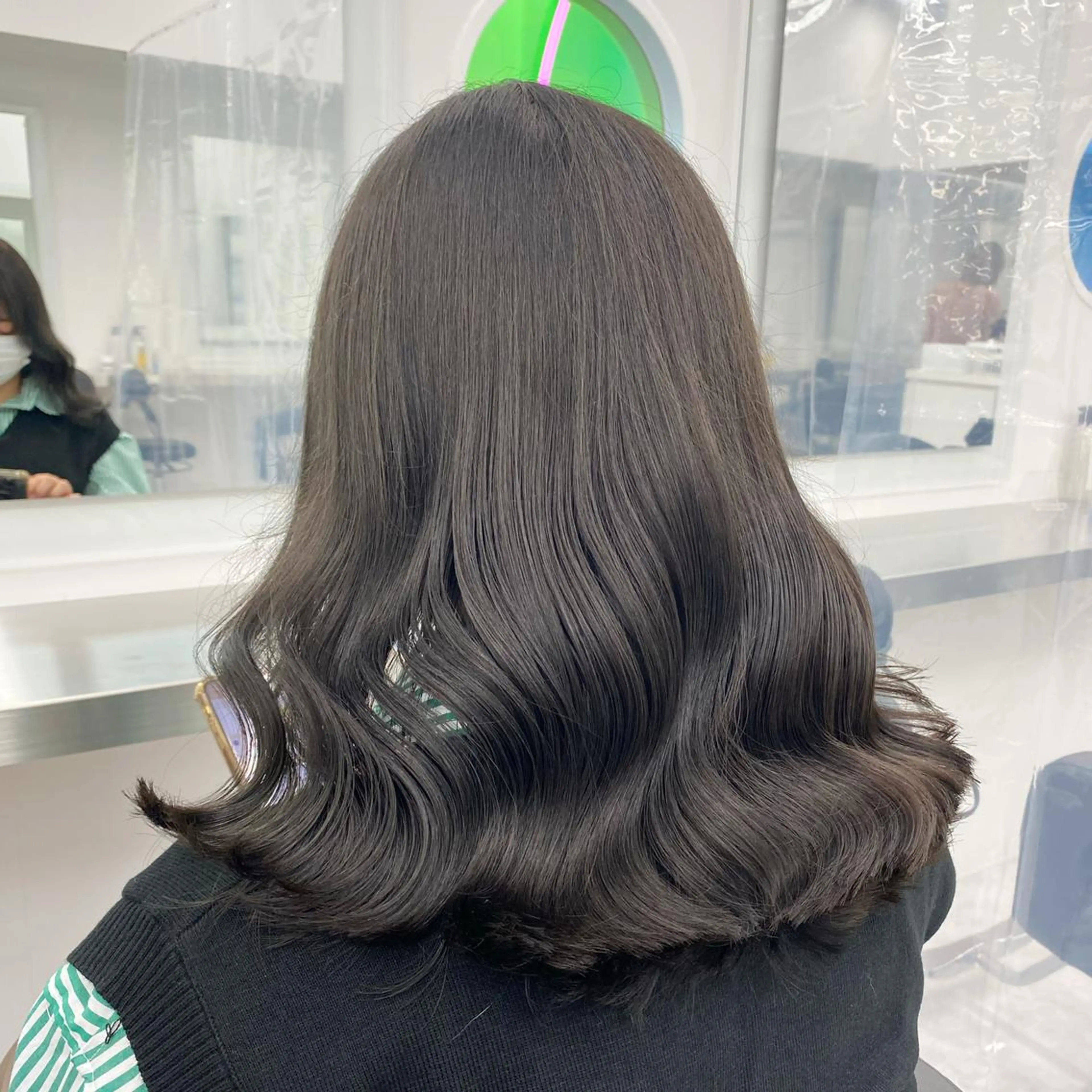 ミディアム 透明感×くすみヘア 💖ブリーチなしのヘアスタイル