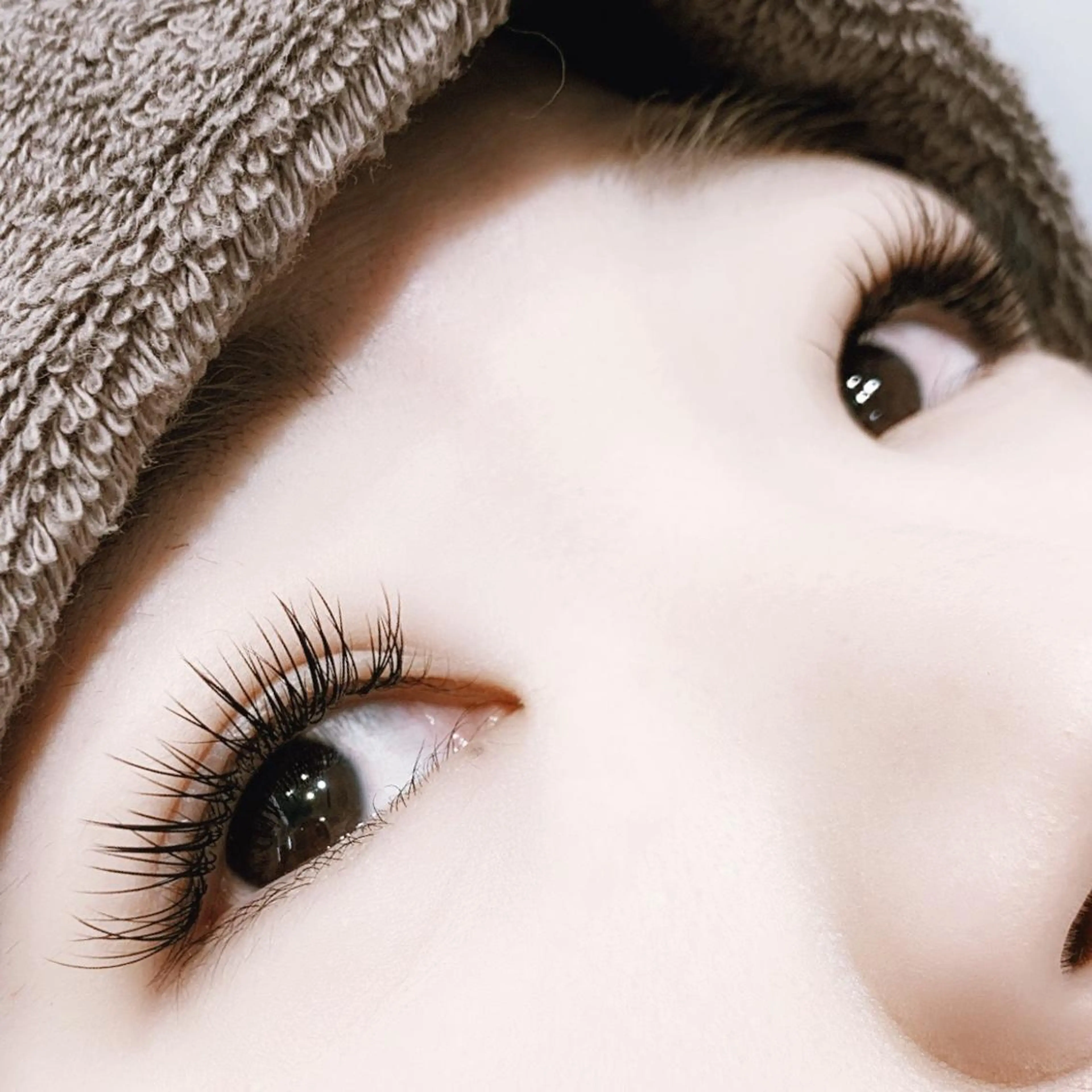 マツエク・マツパ サロン・ド・エクラ所属・ASUKA :LED専門店のマツエク・マツパデザイン